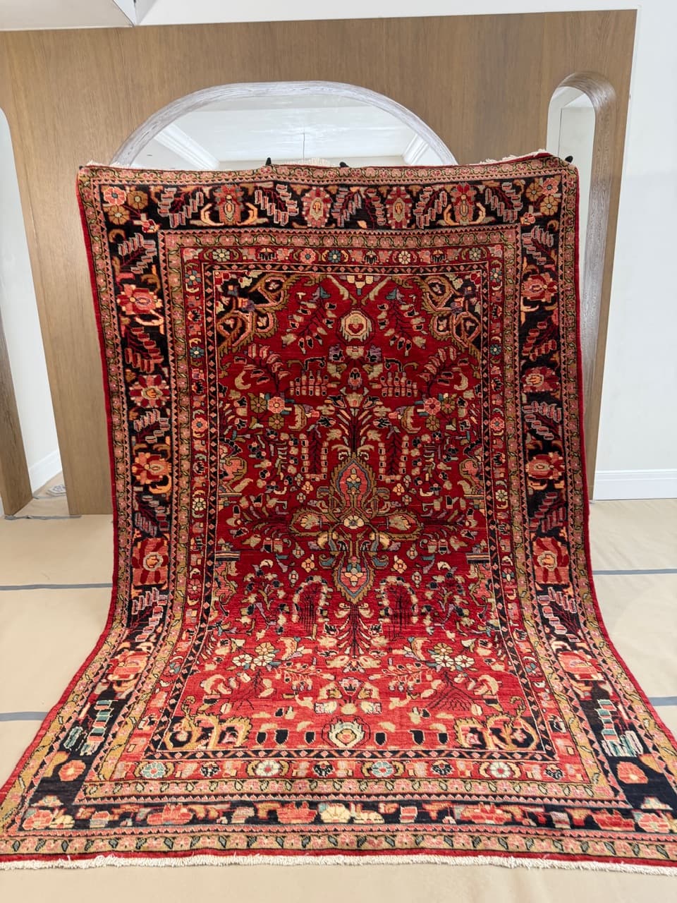 Dywan Lilian 335x225 cm, czerwony, wełna, Iran - 195013