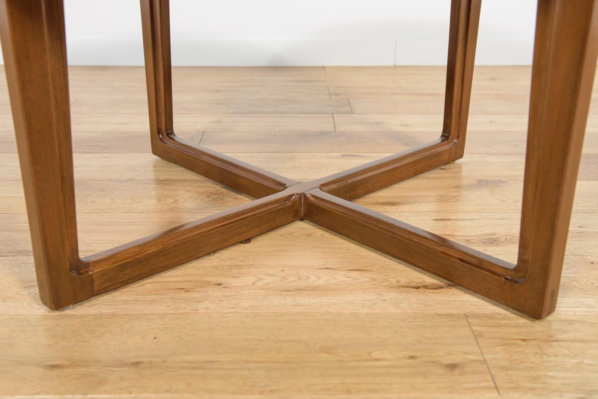 Coffee table, brown teak wood, Remploy, United Kingdom, 1970s. - 195028