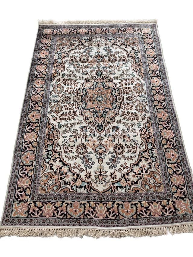 Dywan Ghoum, 200x120 cm, jedwab ivory white, Indie - WYMIARY