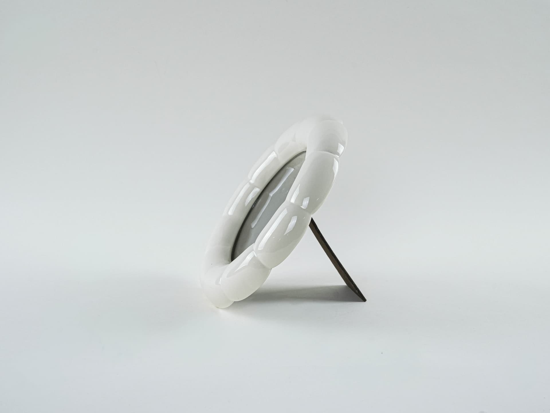 Decorative frame, ivory white porcelain, Italy, 1970s. - 195284