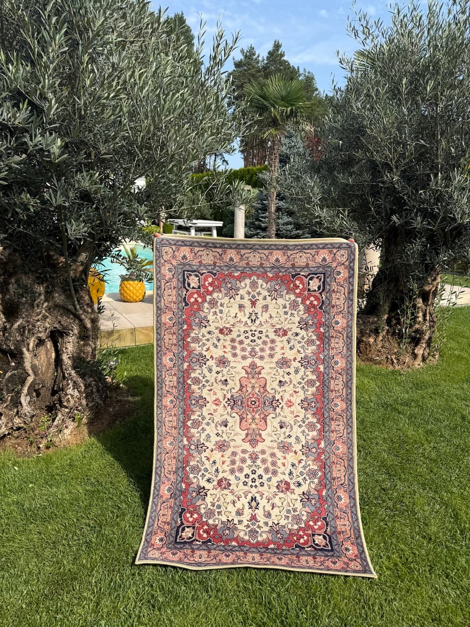 Dywan Teheran 155x94 cm, kość słoniowa, wełna kaszmirowa, Iran, lata 80. - 195312