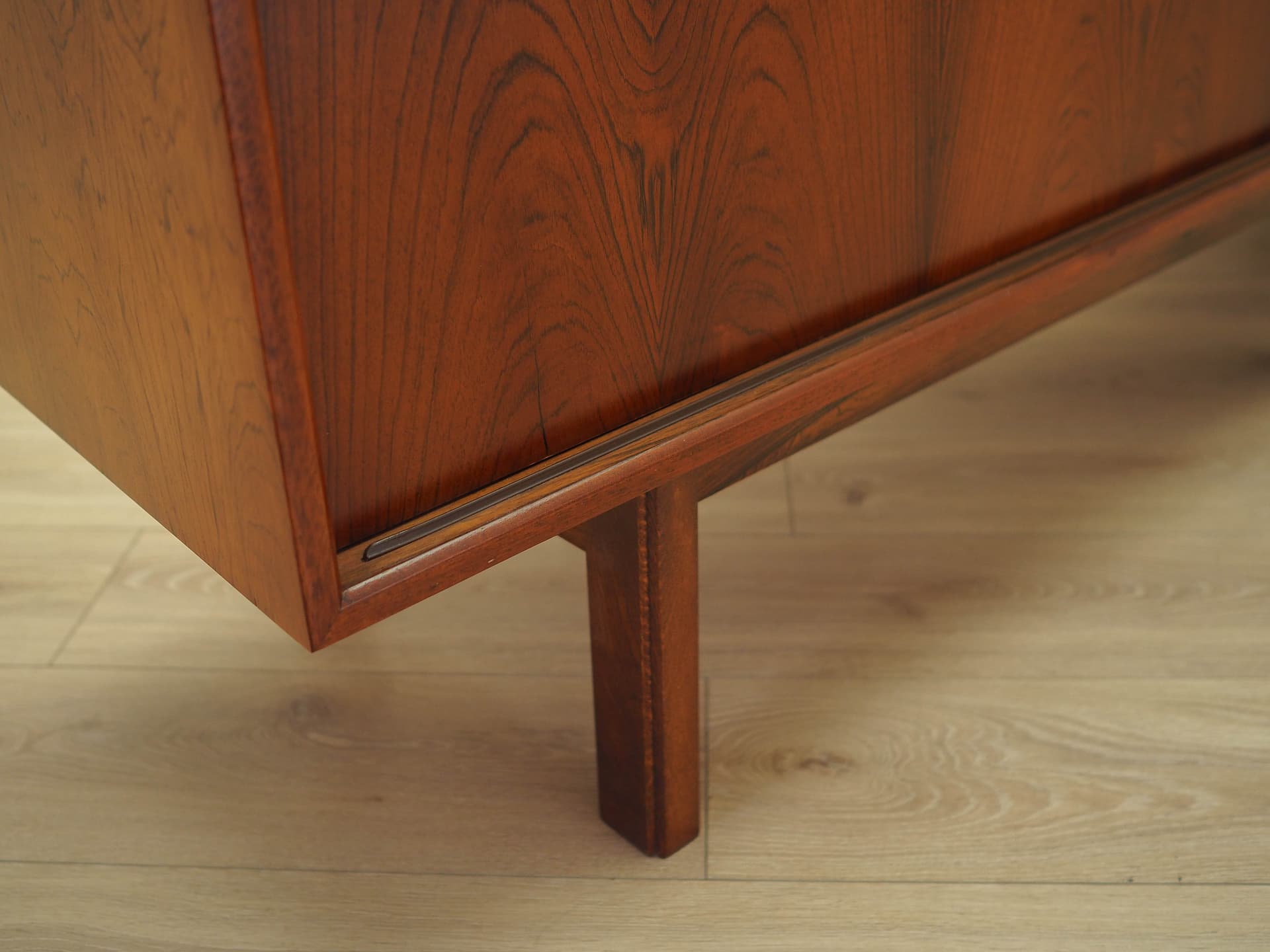 Sideboard, brown rosewood, Omann Jun, Denmark, 1970s. - 195336