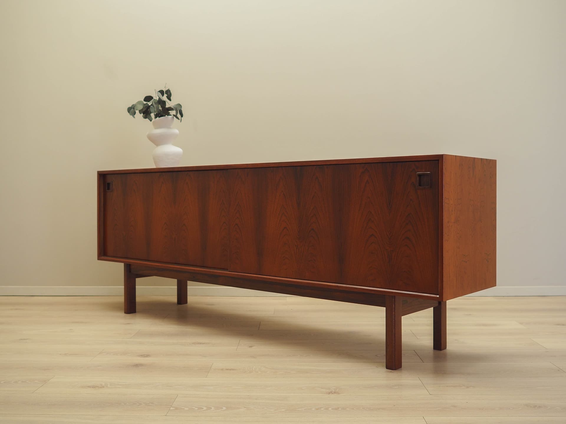 Sideboard, brown rosewood, Omann Jun, Denmark, 1970s. - 195332