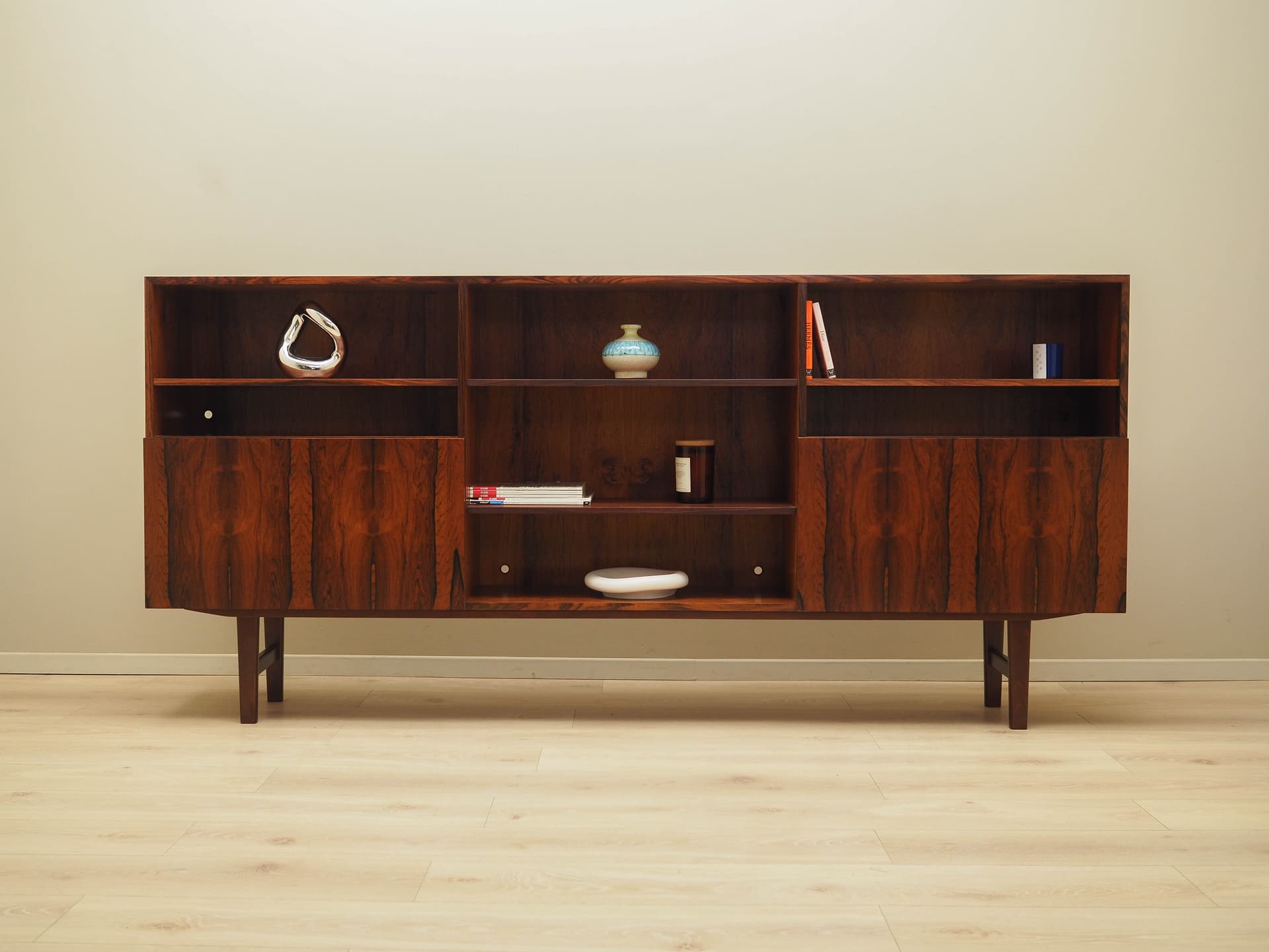 Biblioteczka, palisander brązowy, proj. I. Kofod-Larsen, Dania, lata 70. - 195343