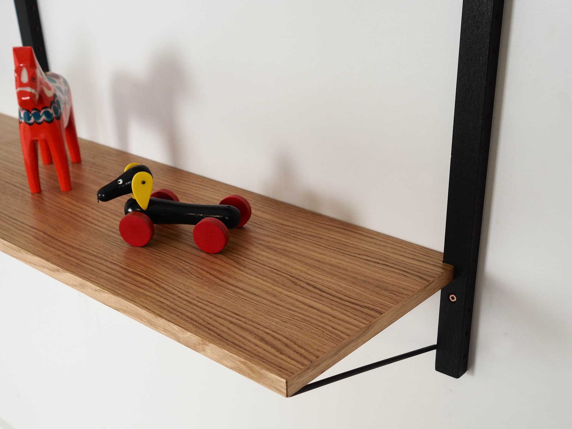 Regał systemowy, dąb jasnobrązowy, metal czarny, Dania, lata 70. - 195410