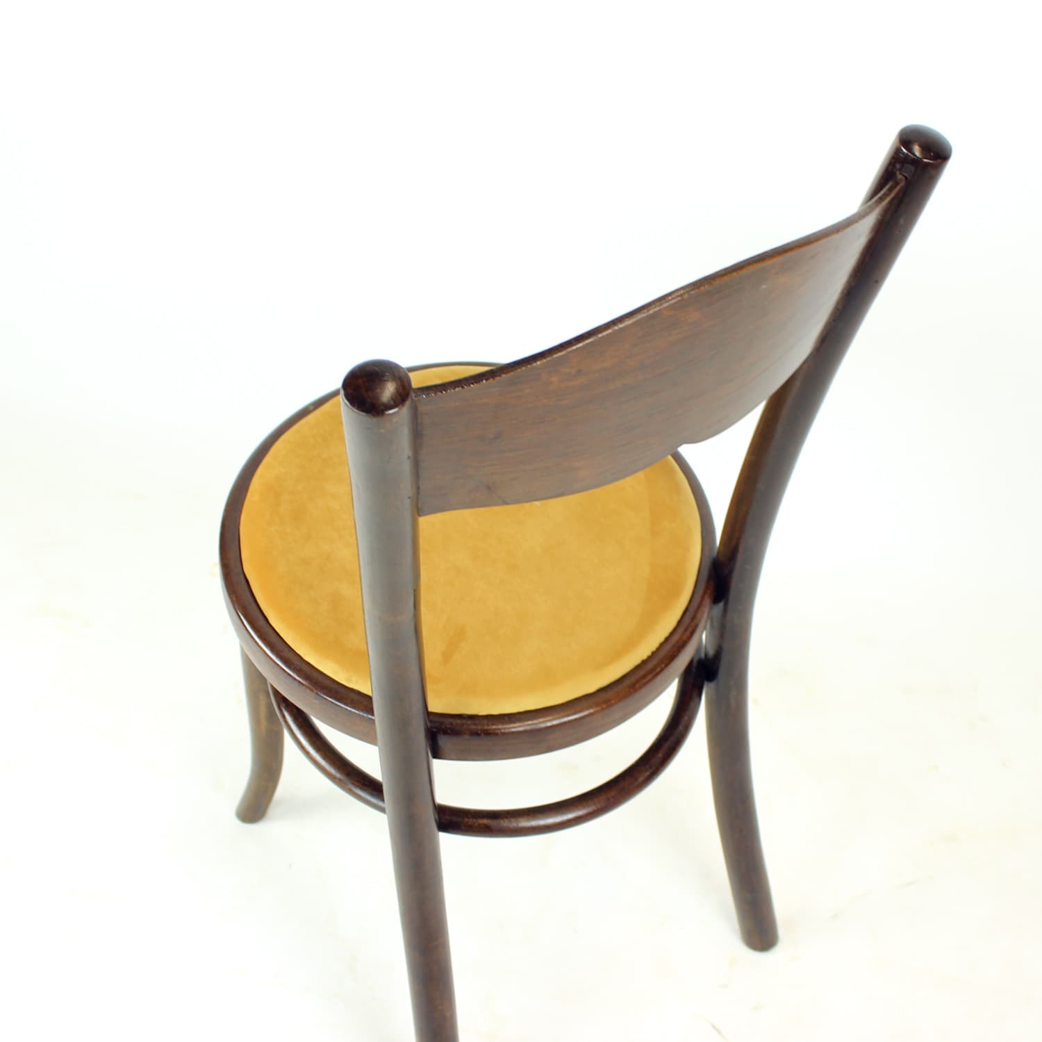 Bentwood chair, Thonet, dark brown oak, Czechoslovakia, 1940s. - 195784