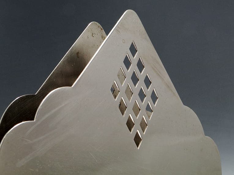 Serwetnik secesyjny, srebrny mosiądz, WMF, Niemcy, początek XX w. - 196094