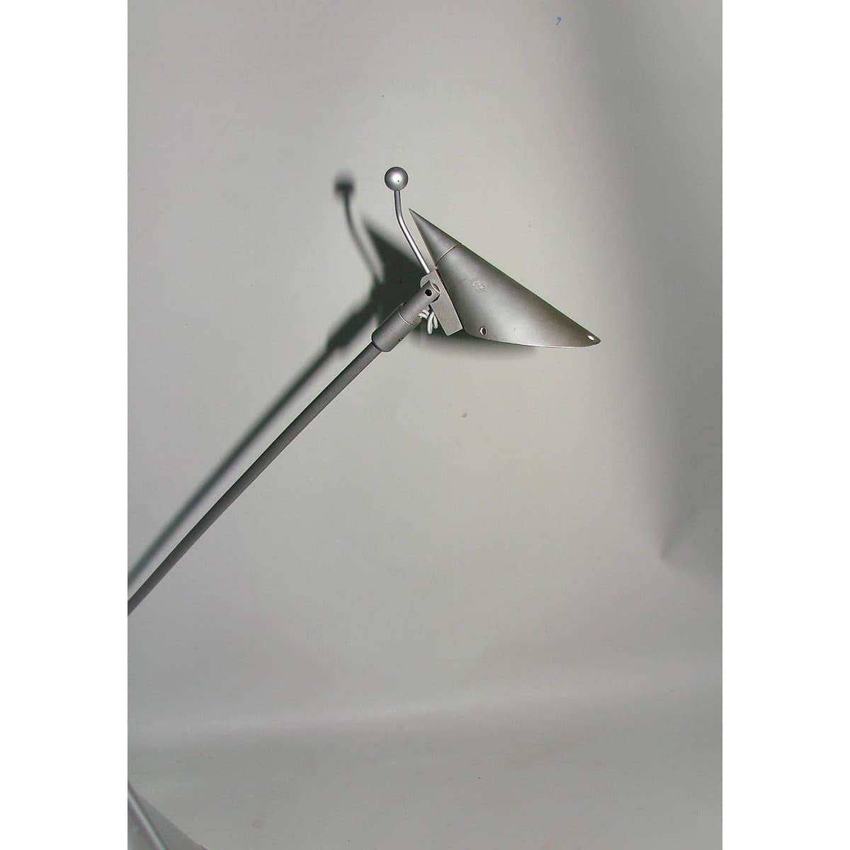 Lampka biurkowa, srebrny, metal aluminium, lata 80. - 196305