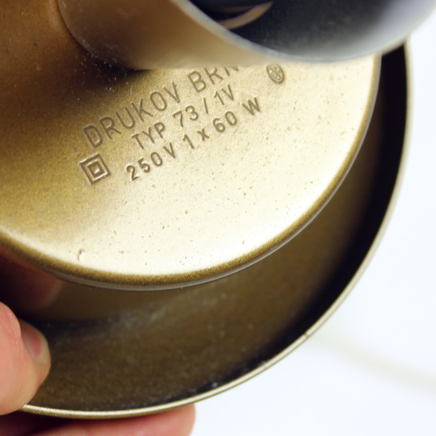 Lampa stołowa, złoty metal, szkło białe, lata 50. - 196415