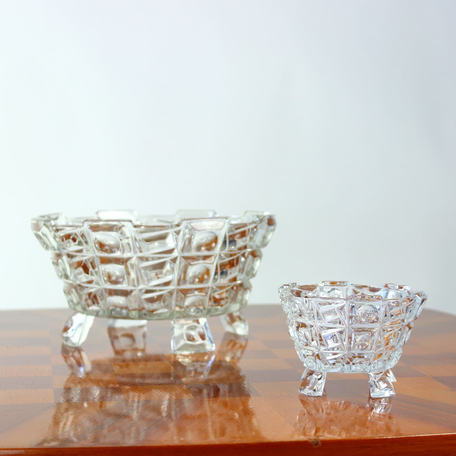 Set of Two Art Deco Bowls, transparent glass, Libochovice, Czechoslovakia, 1930s. - 196466