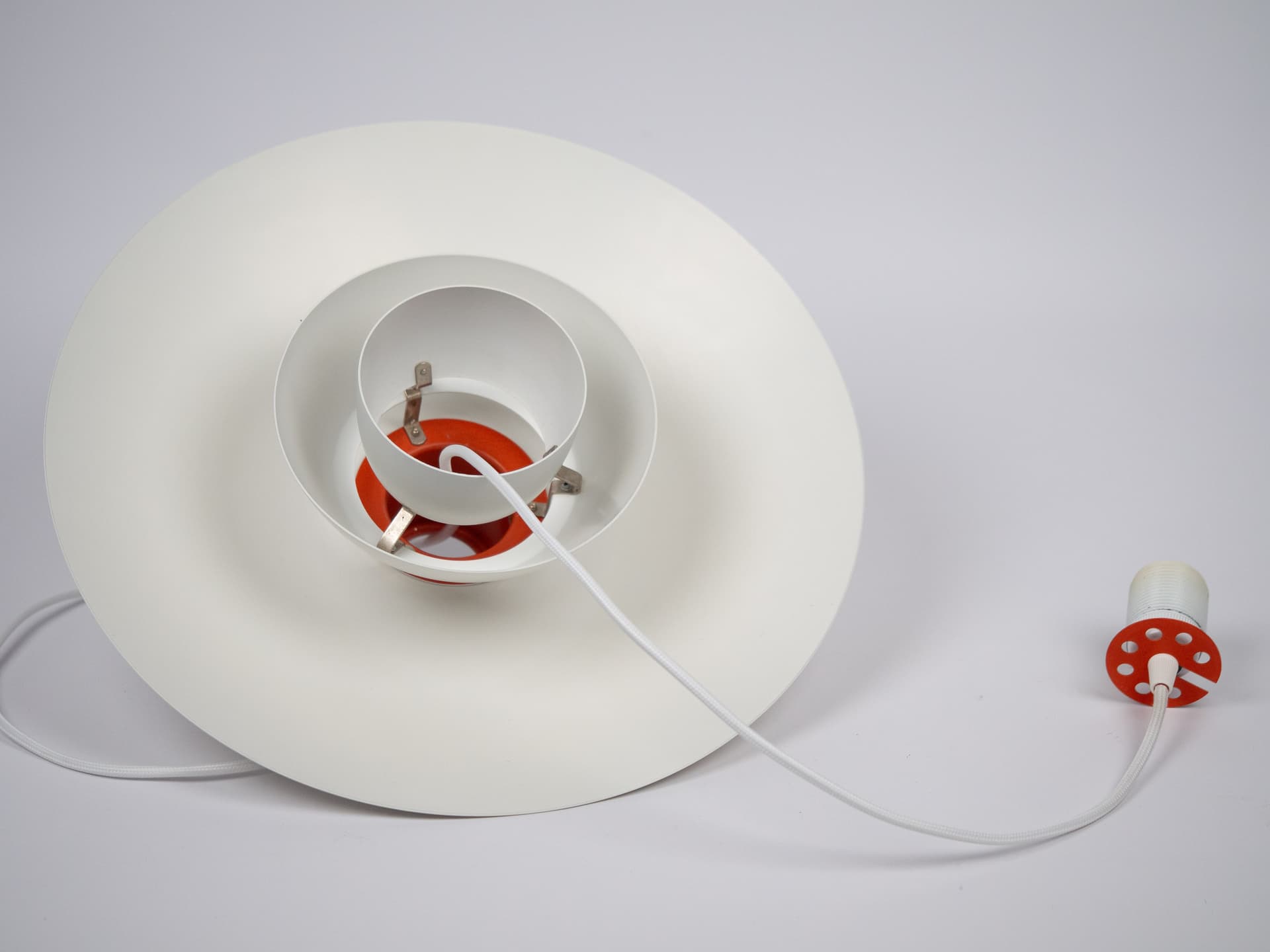 Lampa wisząca PH 4/3, biały, aluminium, proj. P. Henningsen, Louis Poulsen, Dania, lata 90. - 196680