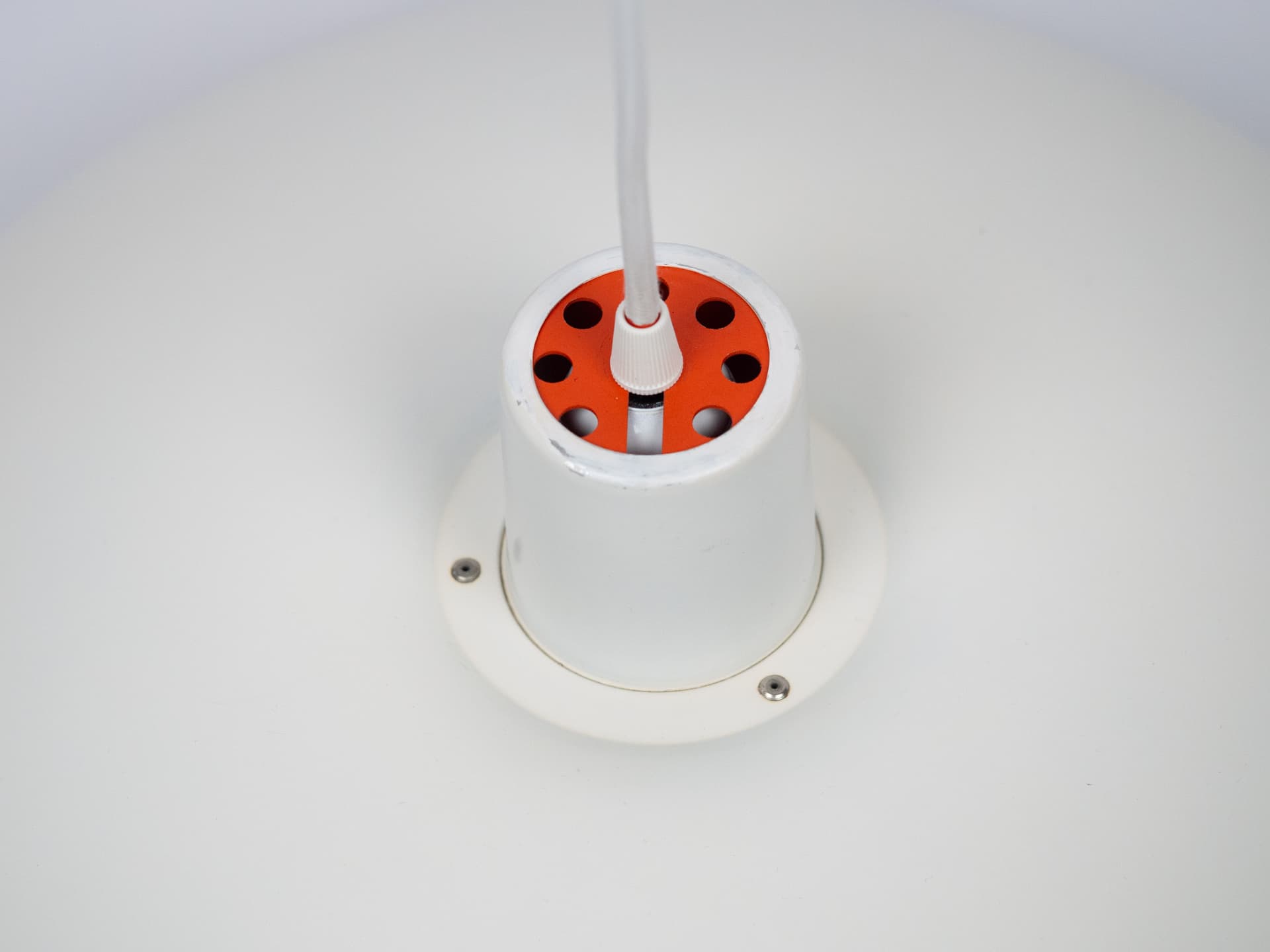 Lampa wisząca PH 4/3, biały, aluminium, proj. P. Henningsen, Louis Poulsen, Dania, lata 90. - 196677