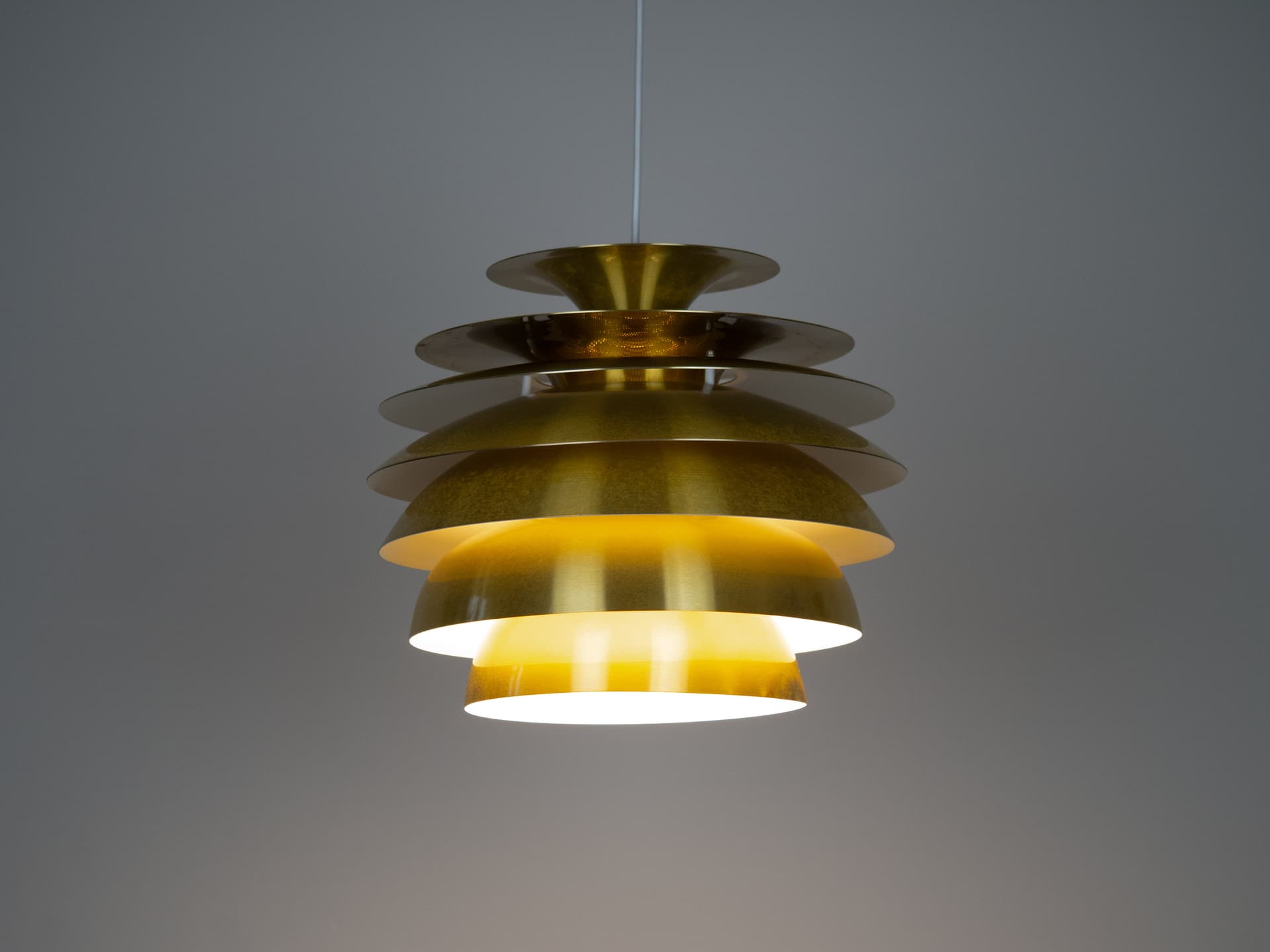 Pendant lamp Barcelona, golden metal, by B. Karlby, Lyfa, Denmark, 1970s. - 196708