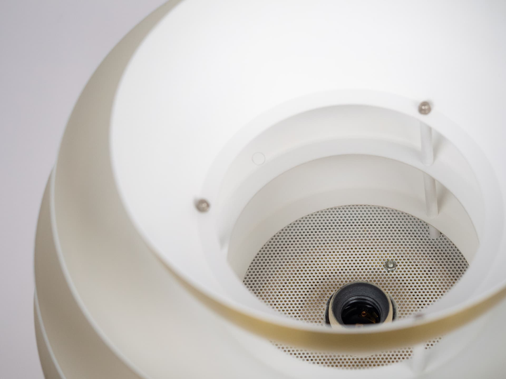 Pendant lamp Barcelona, golden metal, by B. Karlby, Lyfa, Denmark, 1970s. - 196712