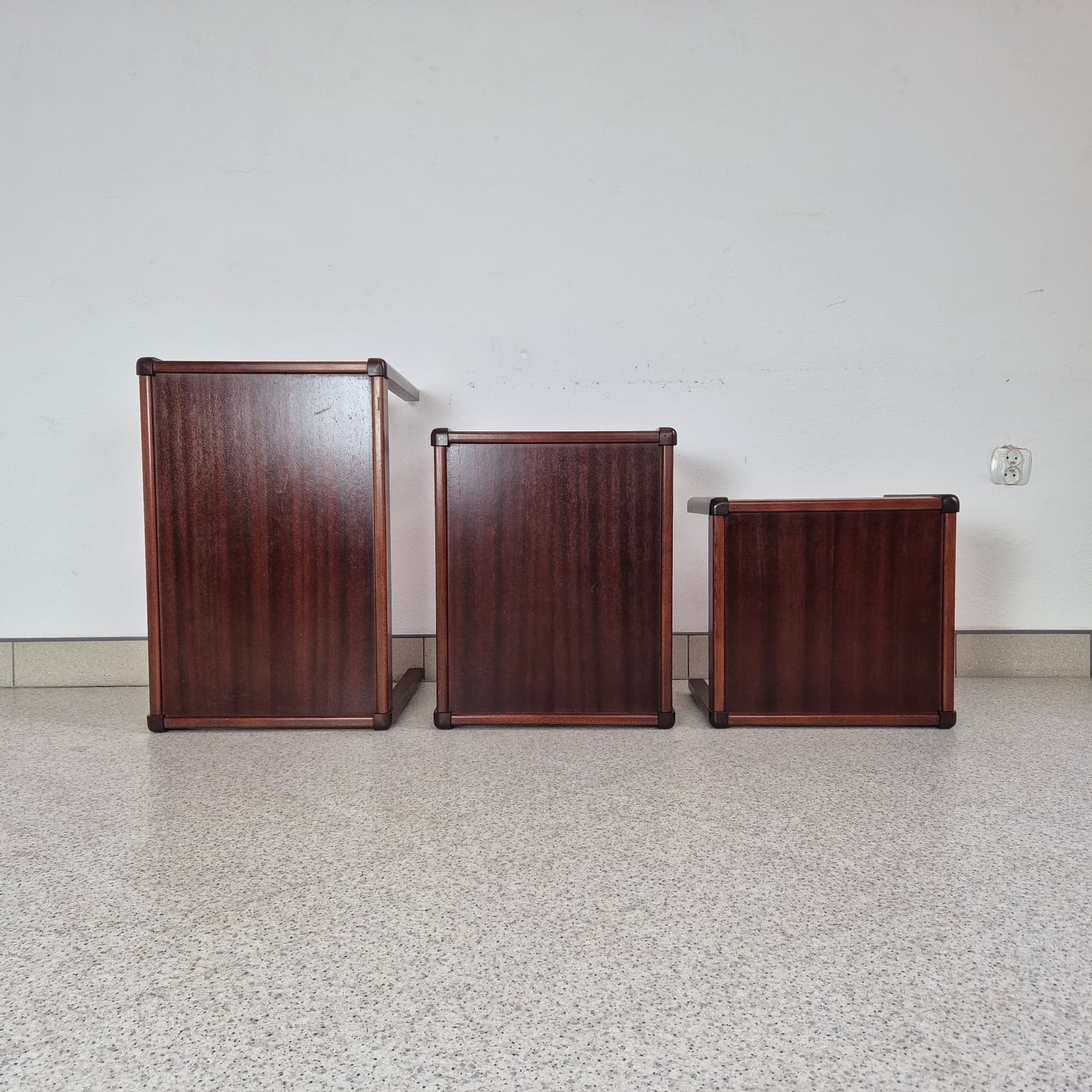 Komplet stolików modułowych, mahoń, Dania, lata 70. - 197078