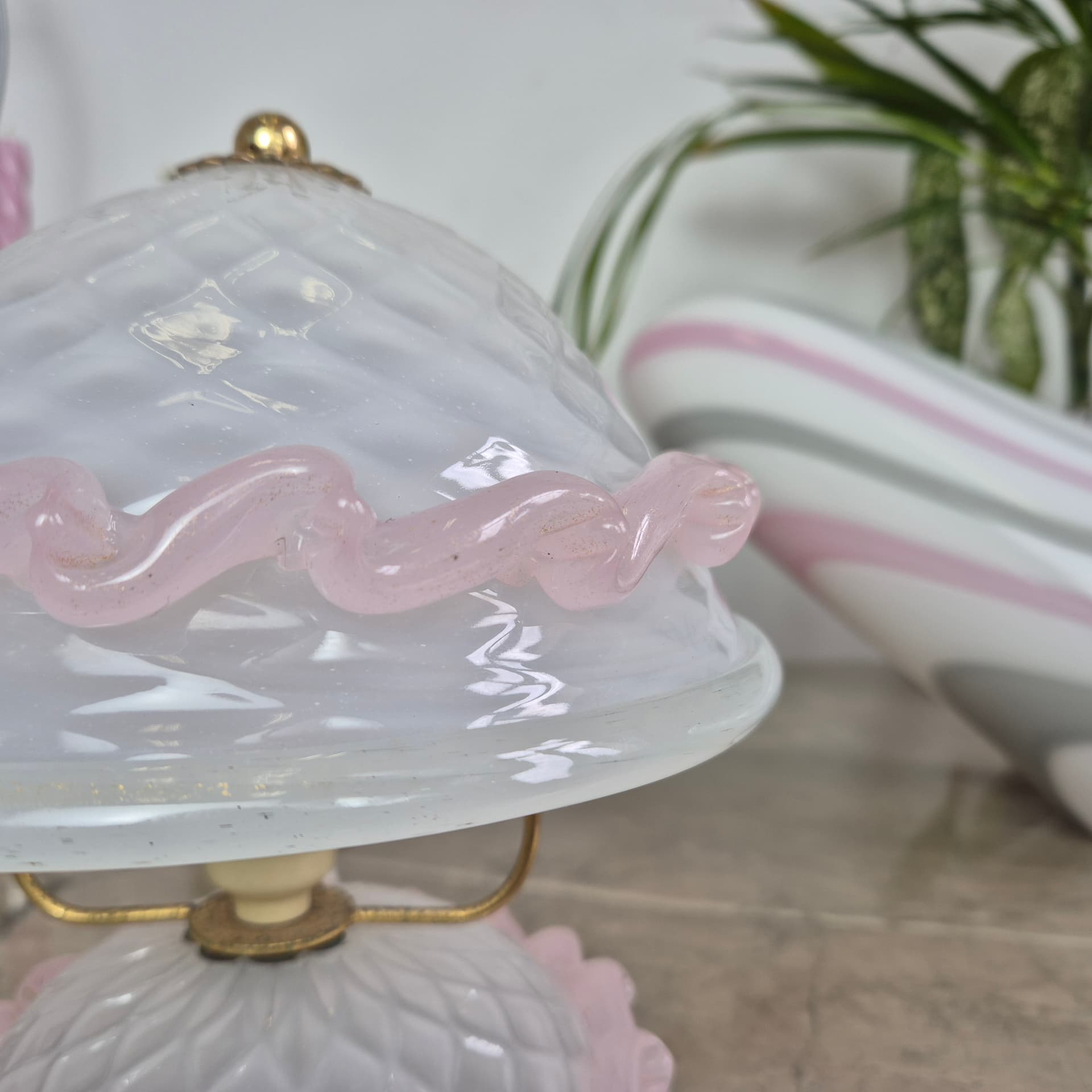 Lampka stołowa Murano, szkło białe, Włochy, lata 50. - 197145