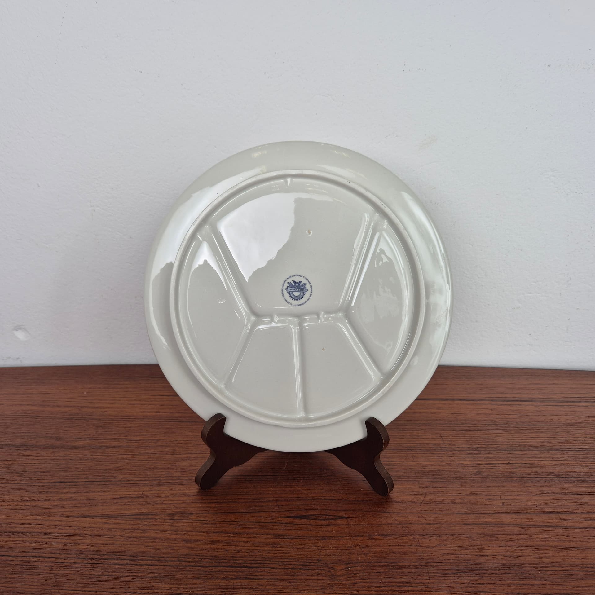 Fondue plate, ivory porcelain, Villeroy & Boch, Germany, 1970s. - 197156