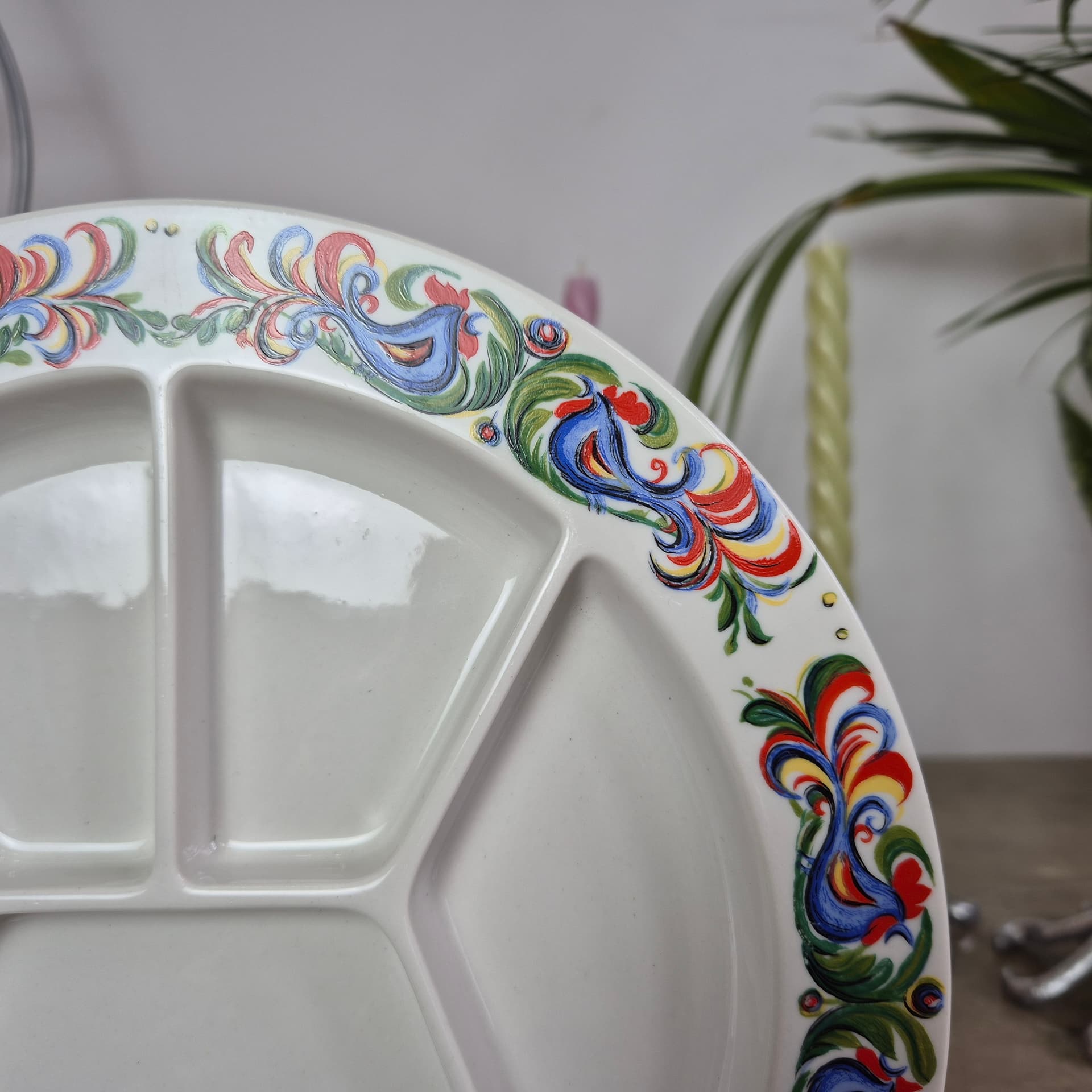 Fondue plate, ivory porcelain, Villeroy & Boch, Germany, 1970s. - 197154