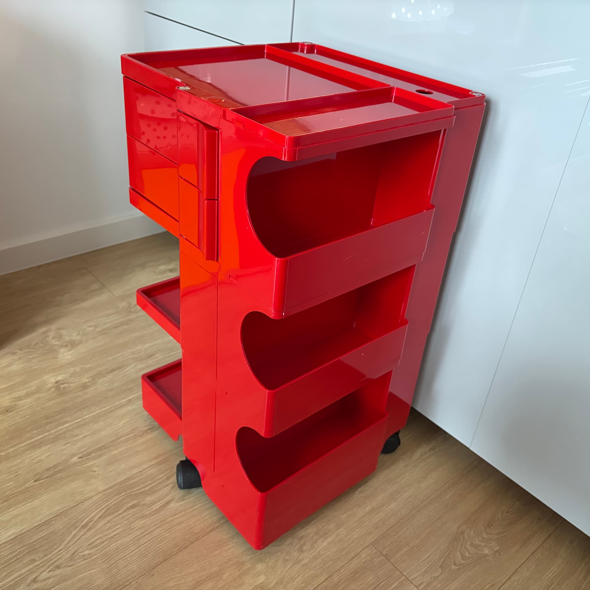 Organizer biurowy, czerwony, plastik, proj. J. Colombo, Włochy, lata 70. - 197198