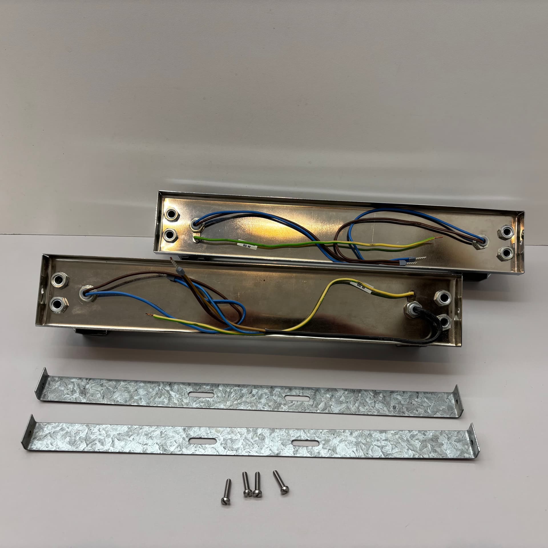 Para kinkietów, chromowana stal srebrna, szkło przezroczyste, Włochy, lata 80. - 197263