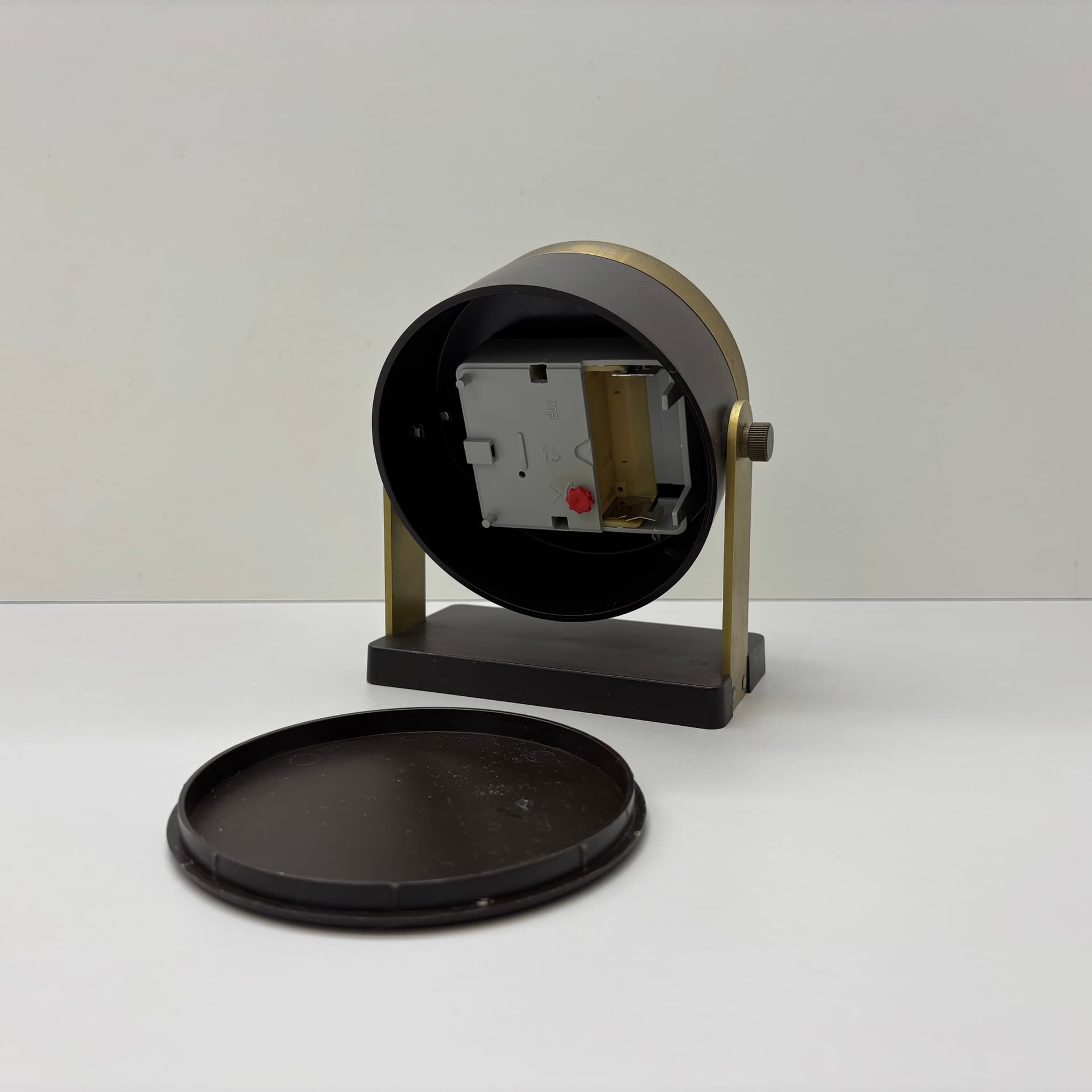 Zegar Weimar Quartz, brązowy ciemny, szkło, mosiądz, tworzywo sztuczne, Niemcy, lata 70. - 197300