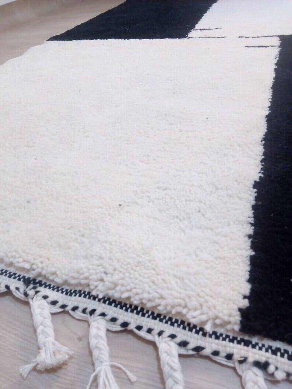 Ręcznie tkany dywan 150x250 cm, wełna, biały, czarny, Maroko - 197404