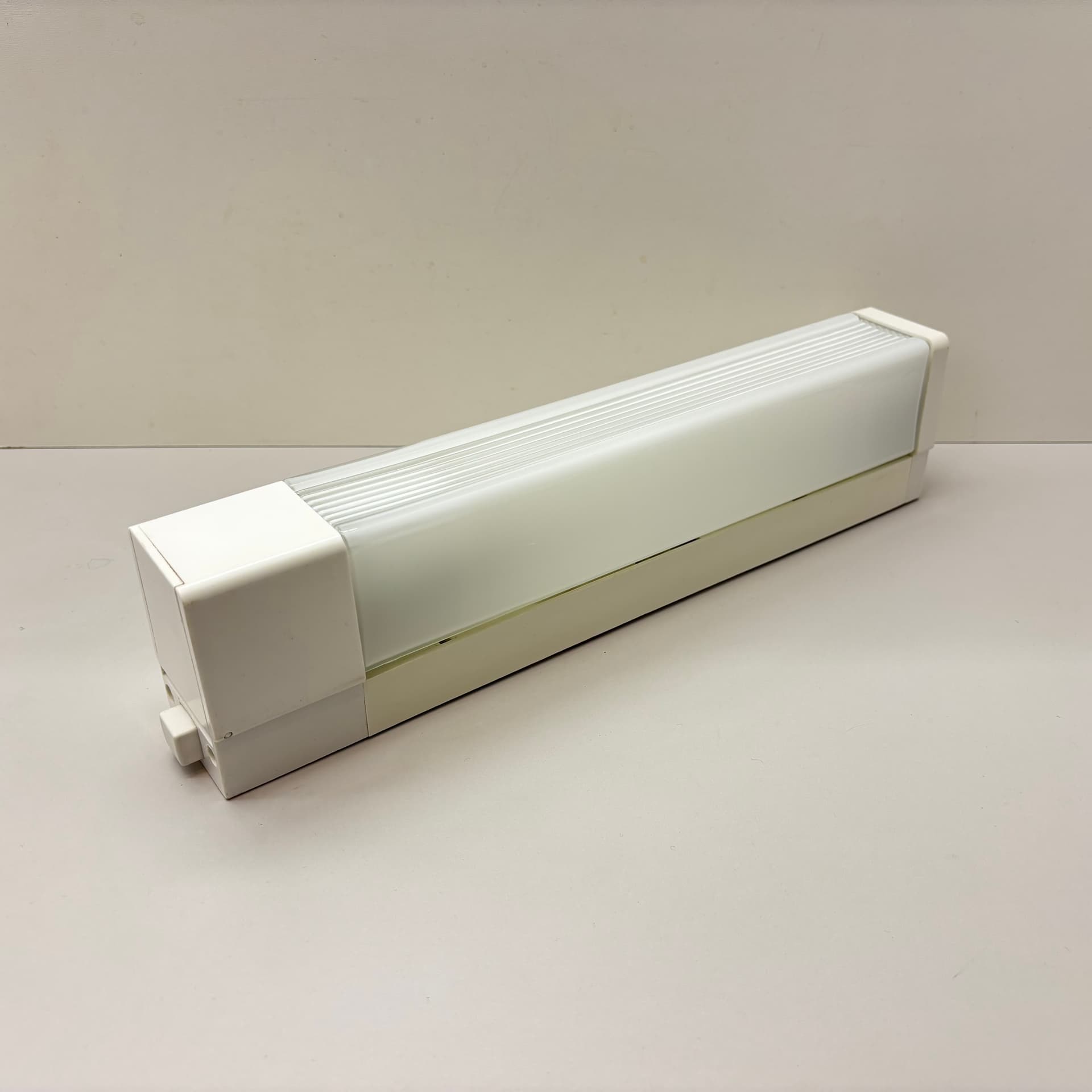 Kinkiet, beżowy, bakelit, Niemcy, lata 70. - 197363