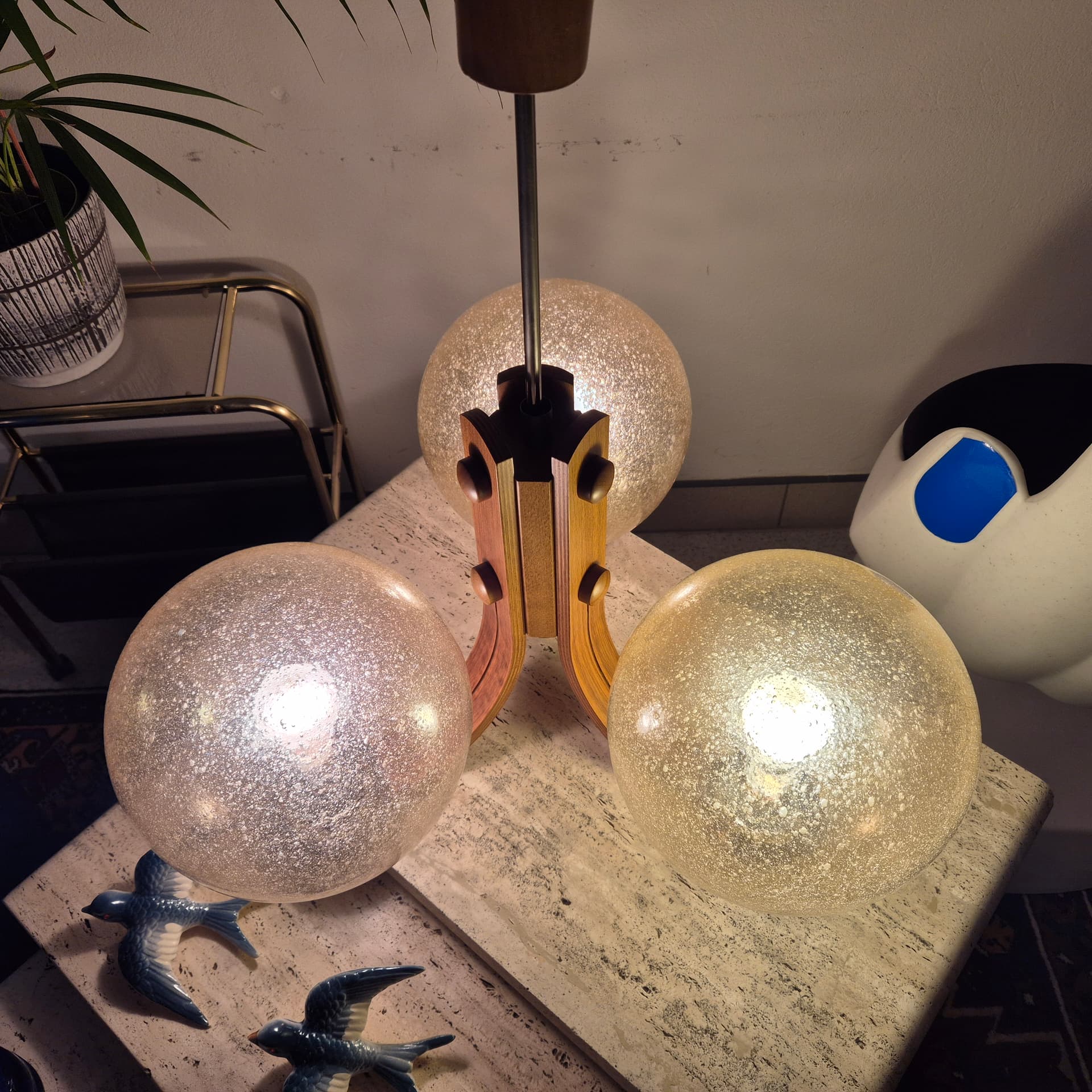 Chandelier, mid-century modern, beige, Switzerland, 1960s. - 197635