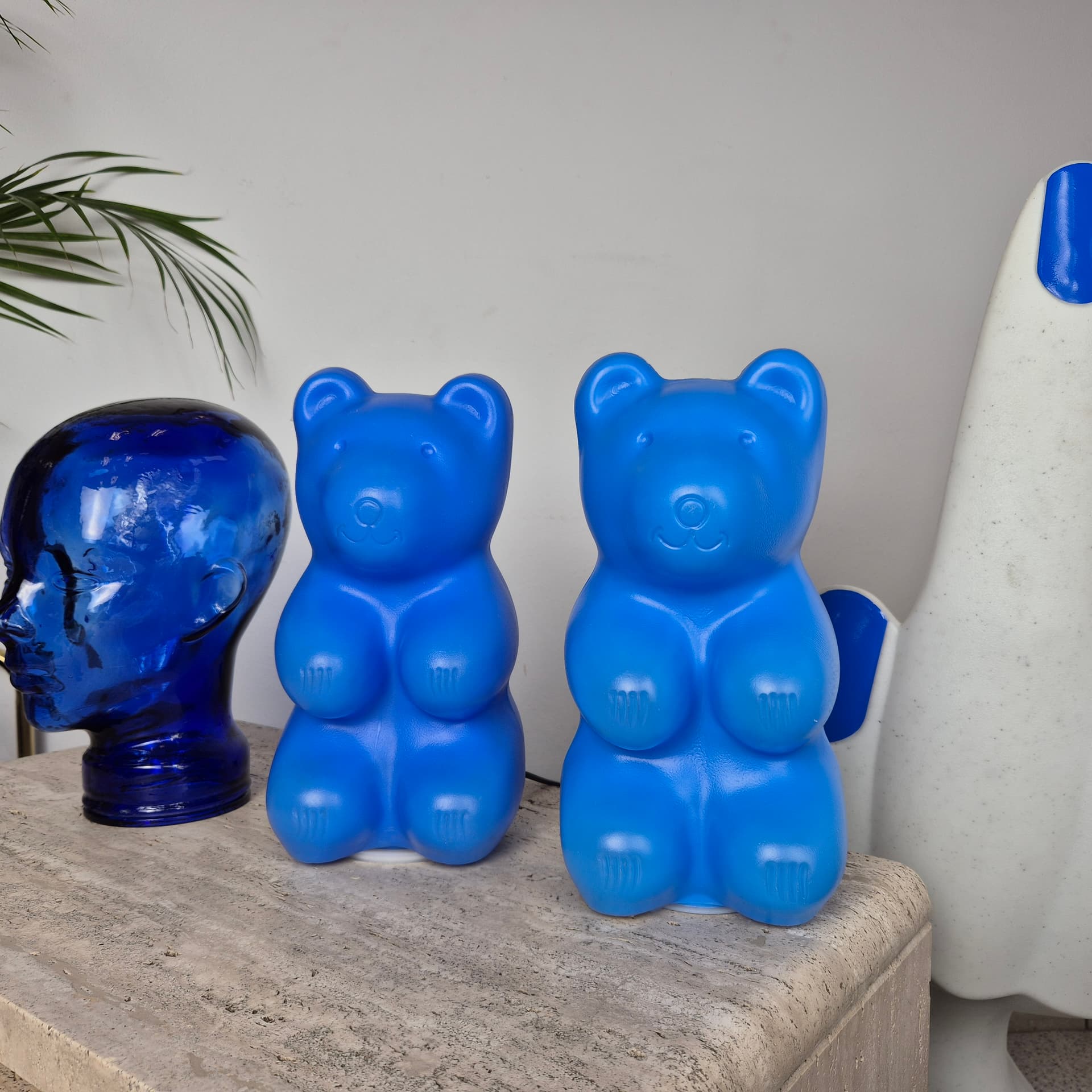 Lampka stołowa Haribo, niebieski, plastik, Niemcy, lata 80. - 197684