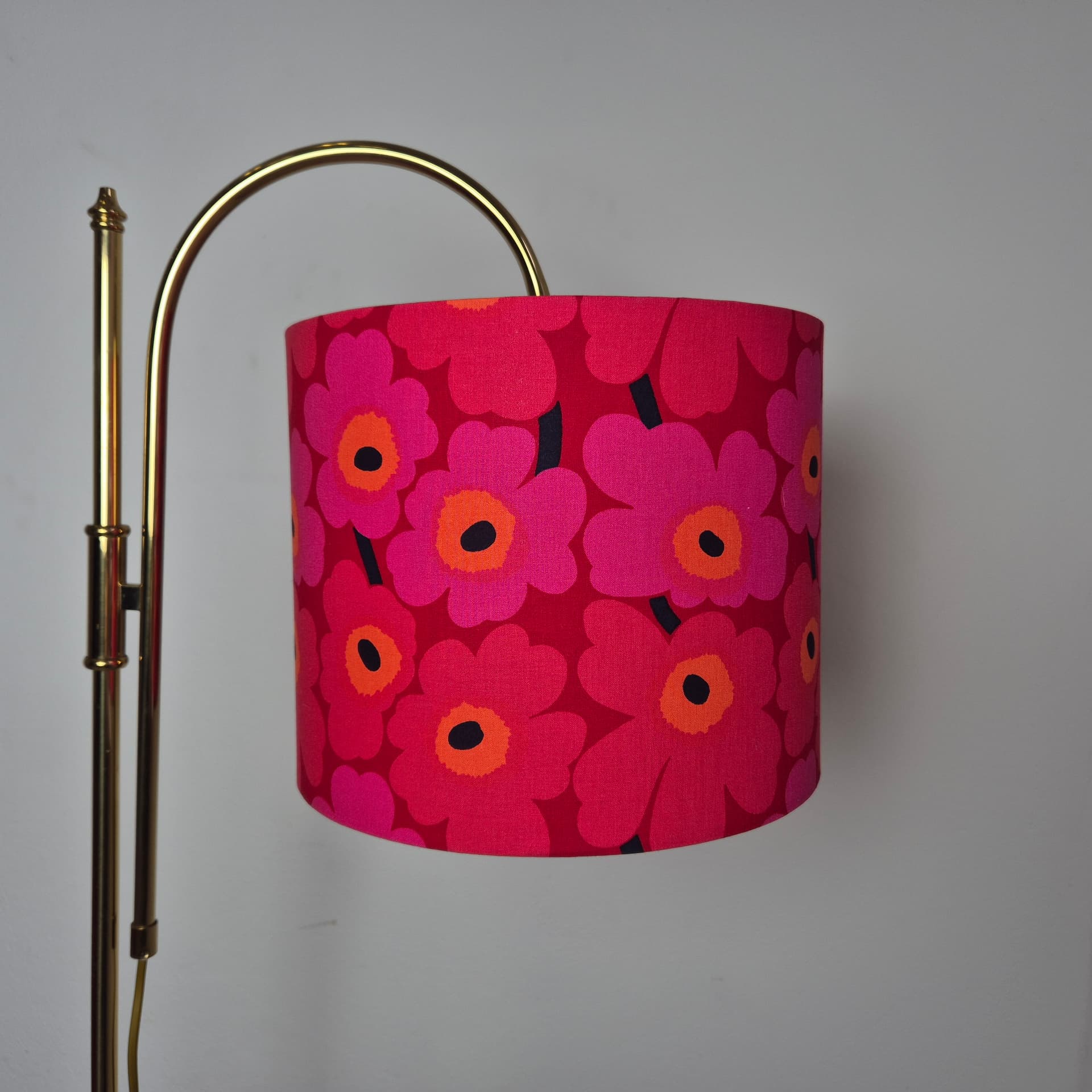Floor lamp, Marimekko lampshade, golden brass, Marimekko, Germany, 1970s. - 197801