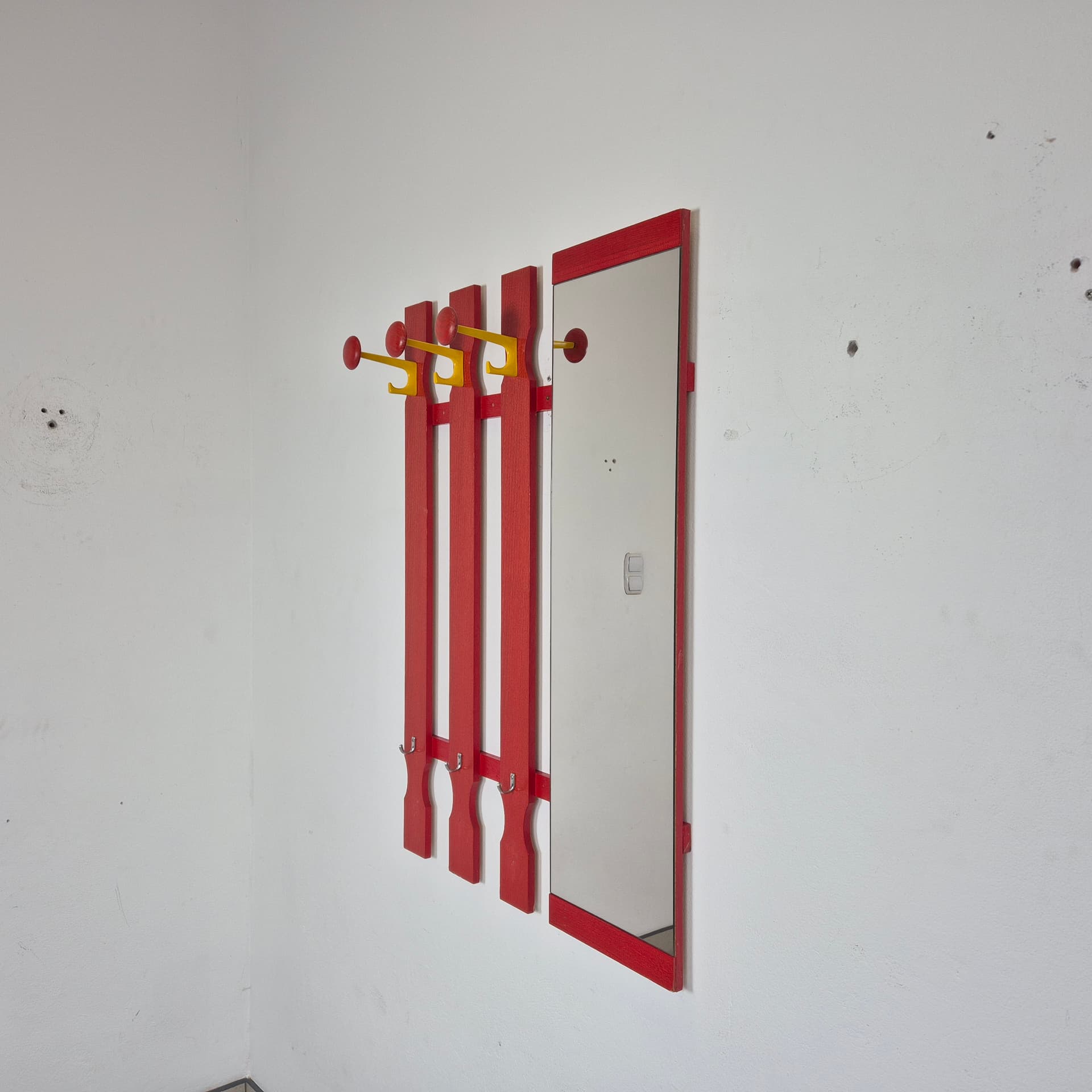Wall-Mounted Coat Rack Memphis, red, wood metal glass, Germany, 1970s. - 197810