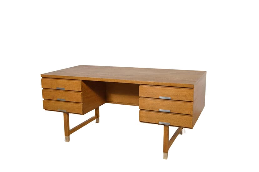 Freestanding desk, light brown oak, steel, Eigil Petersens Møbelfabrik, Denmark, 1970s.