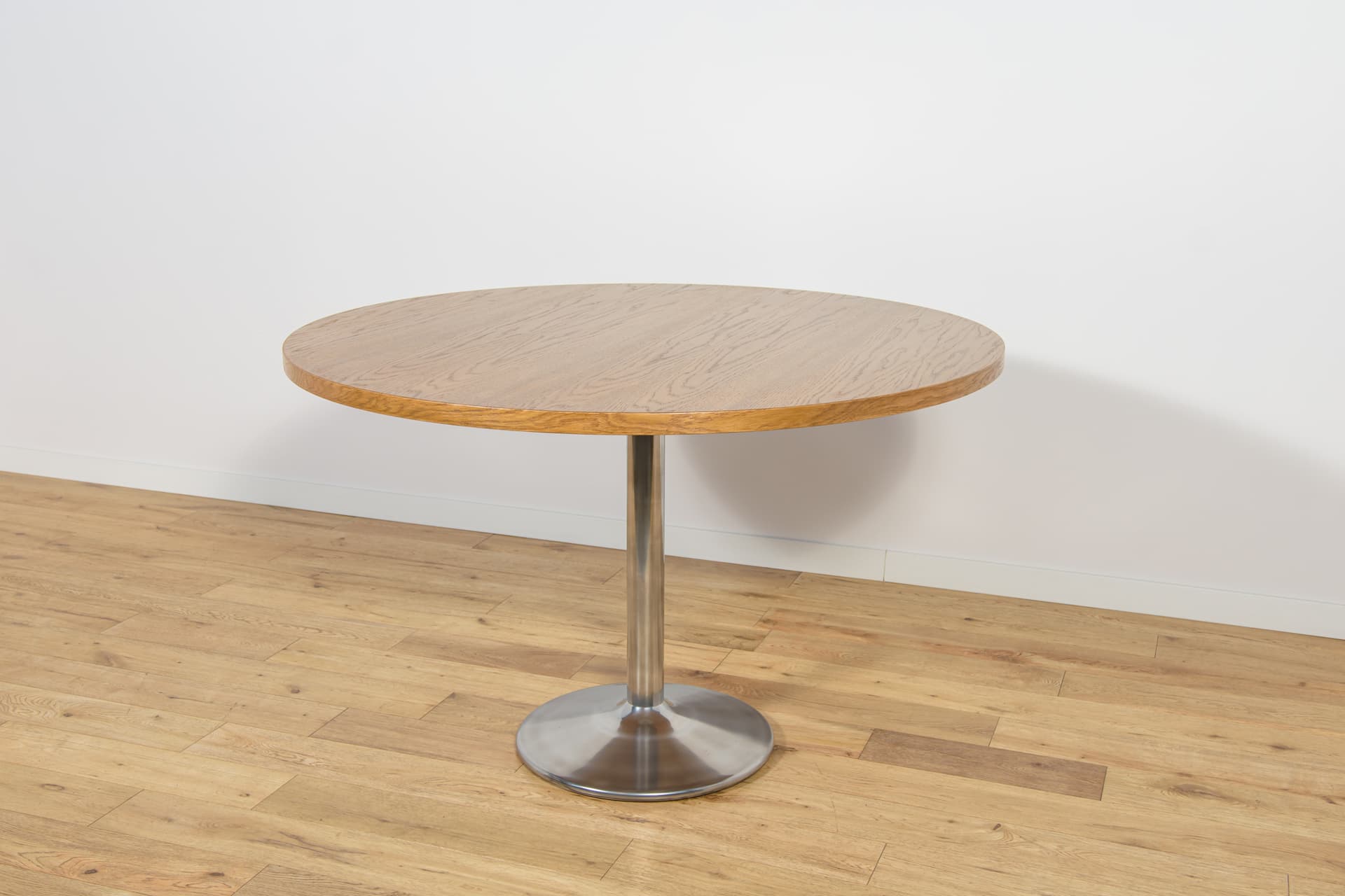 Round table, light oak, aluminium, Denmark, 1970s. - 197866