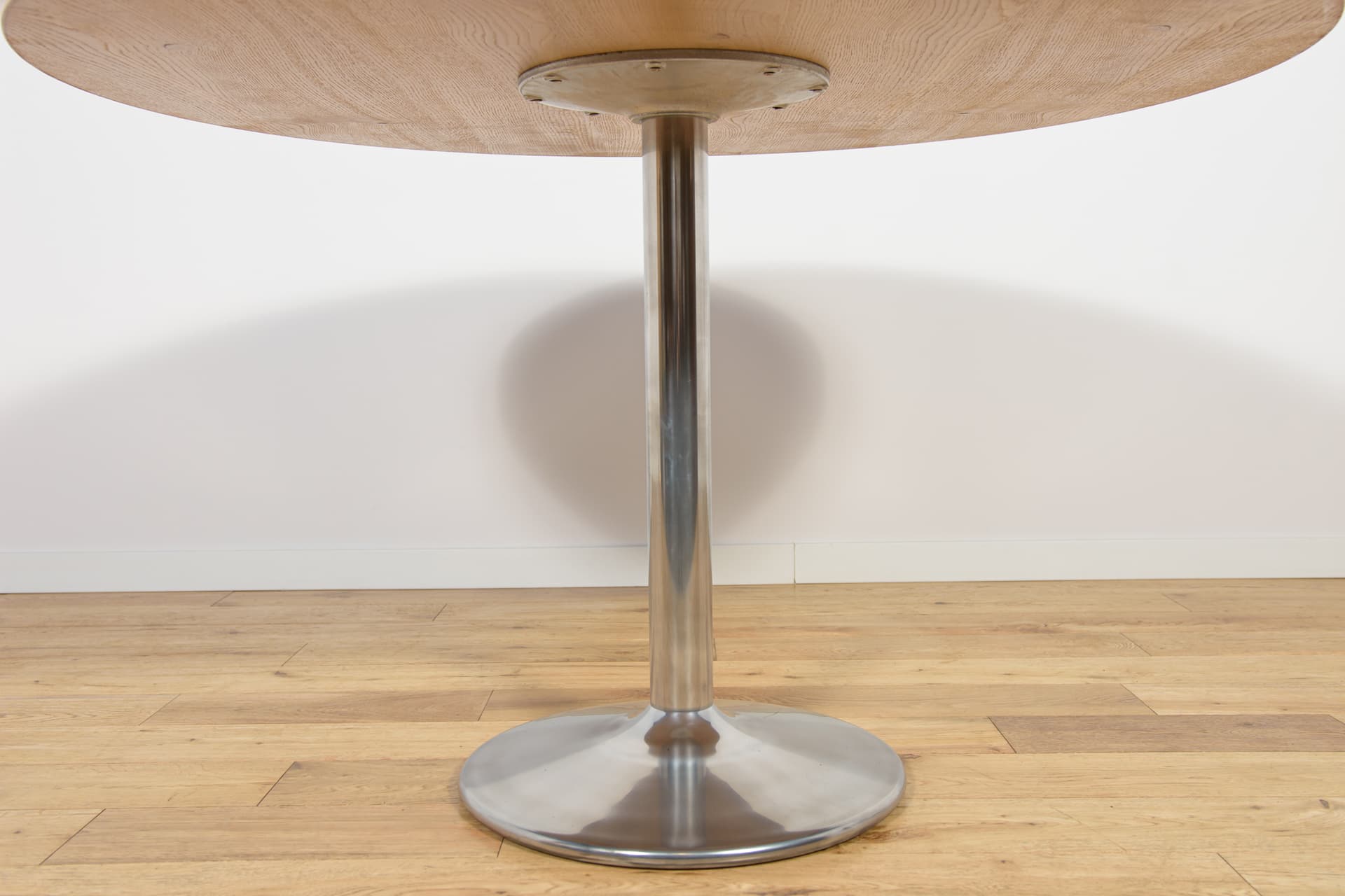 Round table, light oak, aluminium, Denmark, 1970s. - 197874