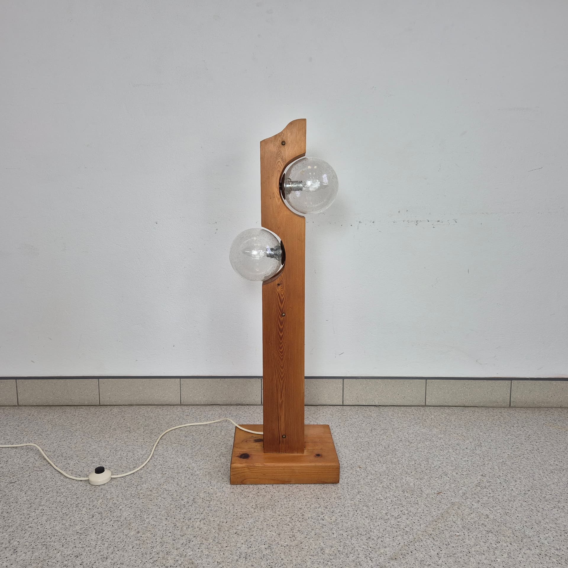 Lampa podłogowa Totem, brązowy jasny, drewno, szkło, metal, Temde, Szwajcaria, lata 60. - 197953