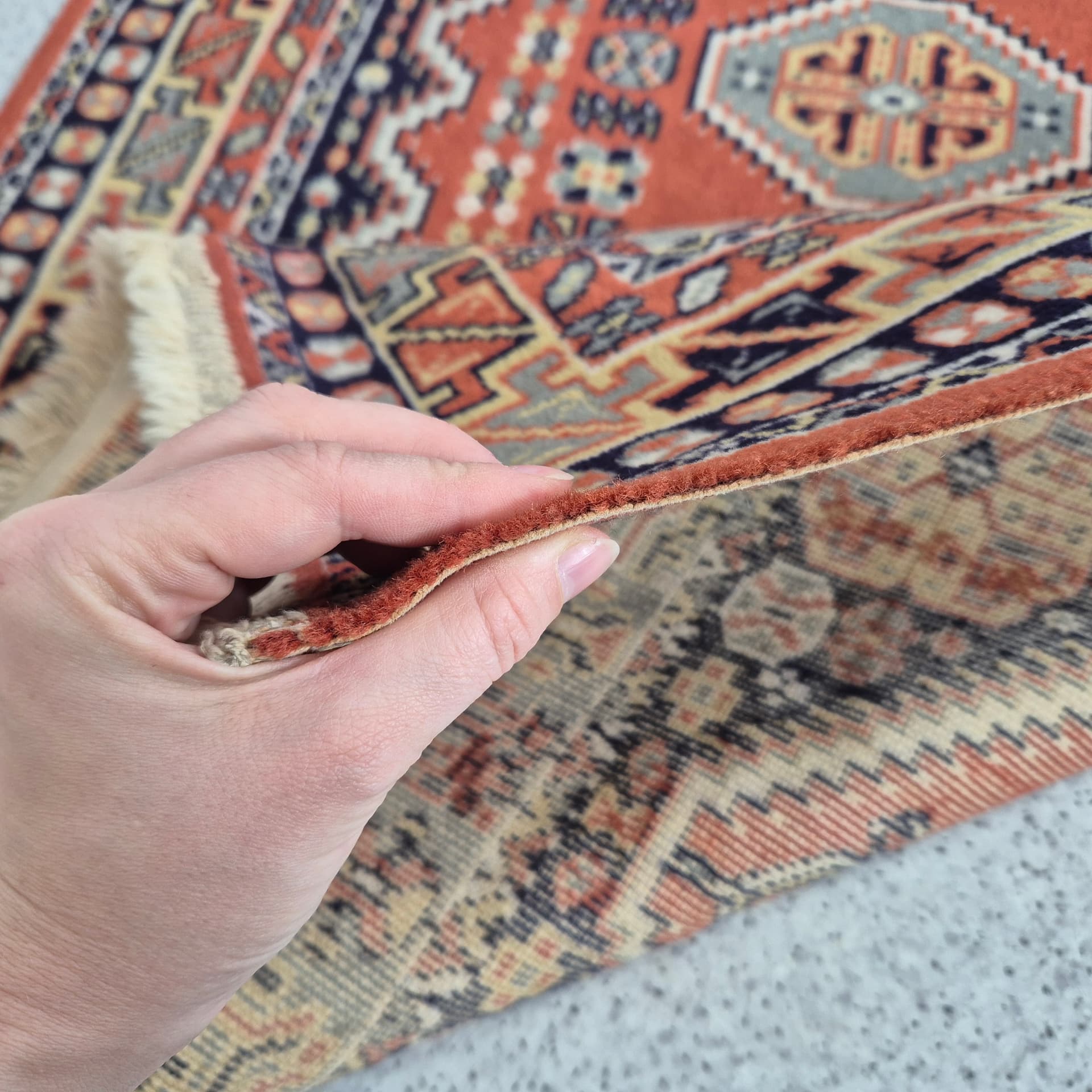 Rug Shiraz, 140x90 cm, red, wool, Iran, 1960s. - 197974