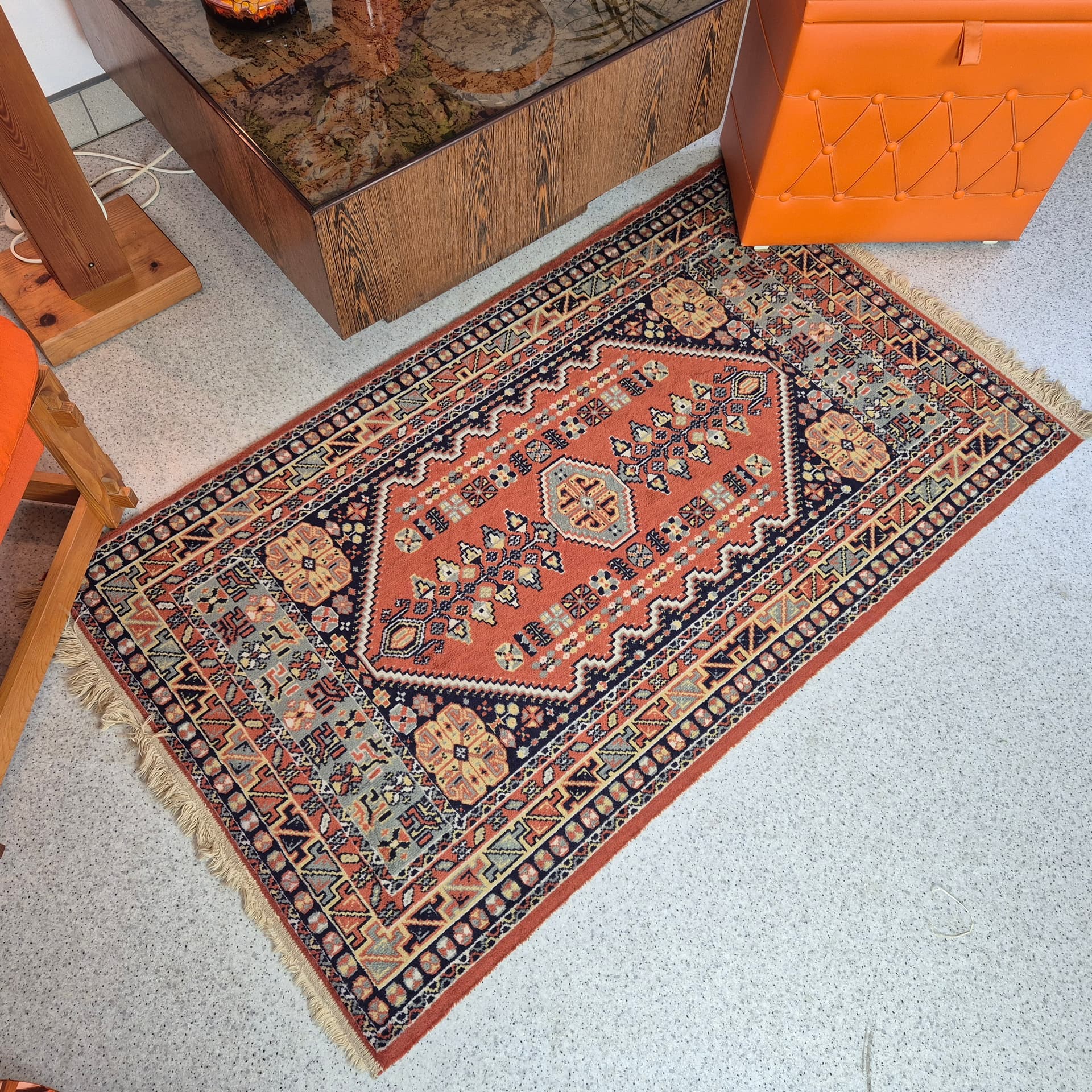 Rug Shiraz, 140x90 cm, red, wool, Iran, 1960s. - 197983