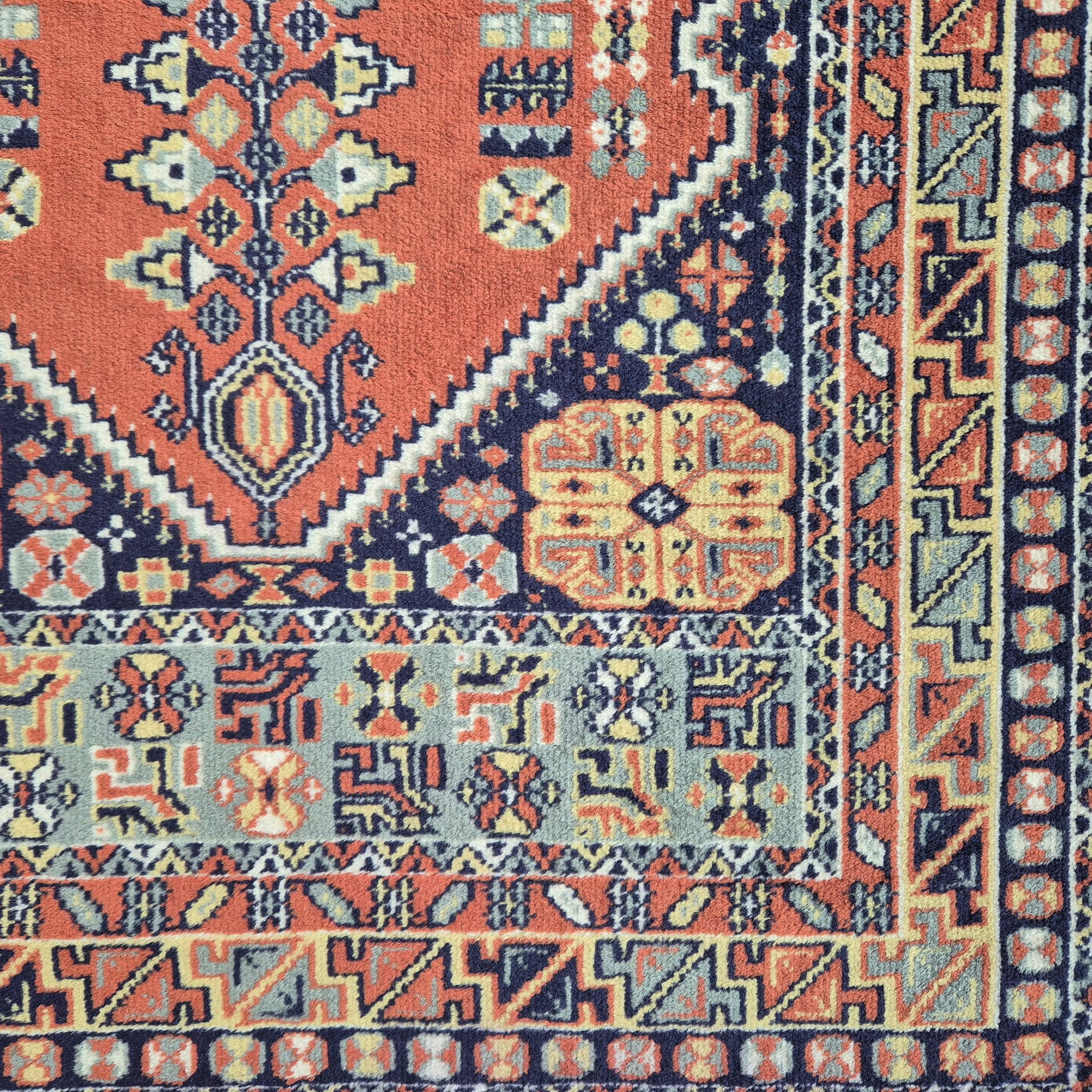Rug Shiraz, 140x90 cm, red, wool, Iran, 1960s. - 197982