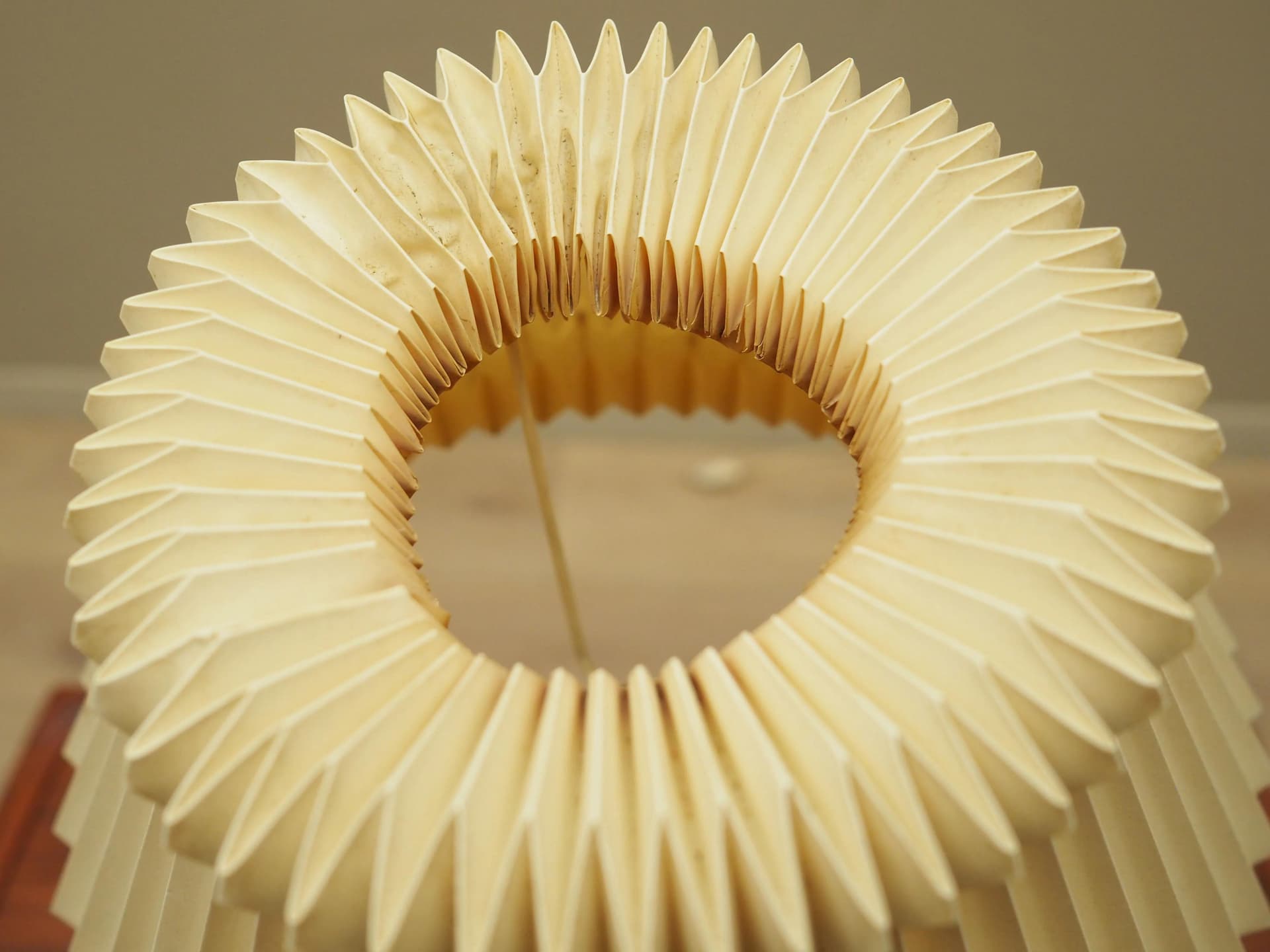 Lampa biurkowa, beżowy, metal, Dania, lata 60. - 13813