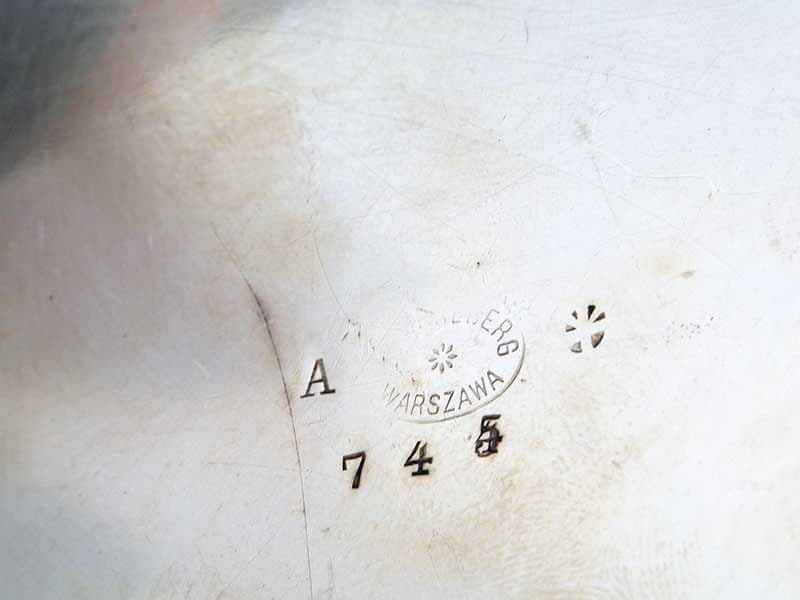 Cukiernica skrzynkowa Art déco, mosiądz srebrny, Bracia Henneberg, Polska, lata 30. - 198120