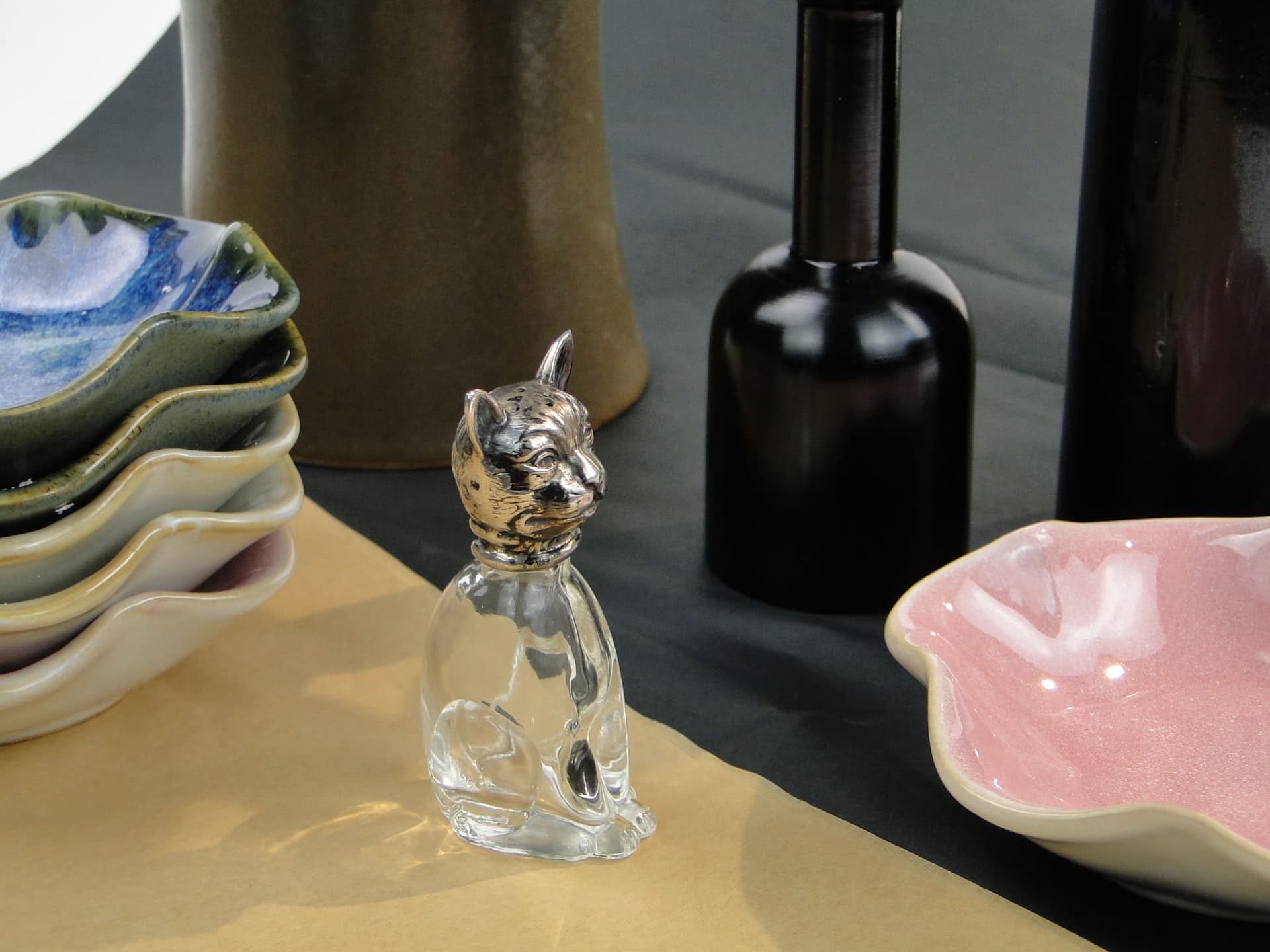 Solniczka w formie kota, transparent, kryształ szkło, srebro, Niemcy, XIX w. - 198185