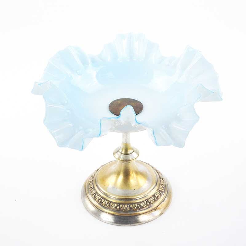 Art Nouveau centerpiece, opalescent white glass, brass, Denmark, circa 1900 - 198231