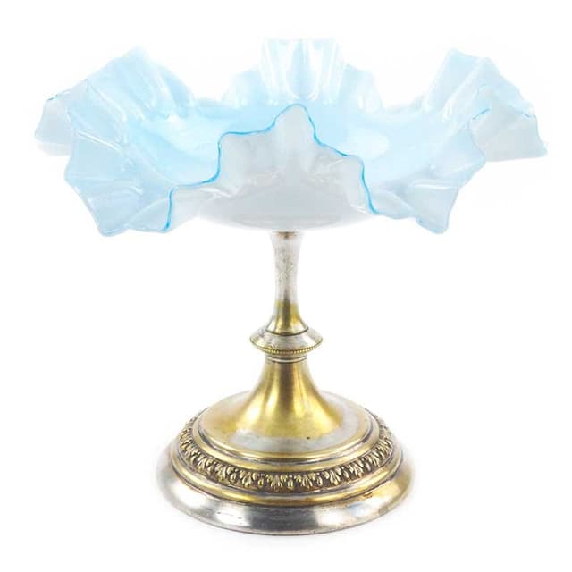 Art Nouveau centerpiece, opalescent white glass, brass, Denmark, circa 1900 - DIMENSION