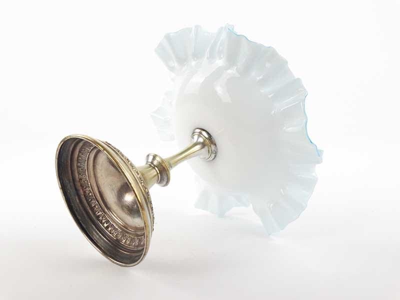 Art Nouveau centerpiece, opalescent white glass, brass, Denmark, circa 1900 - 198234