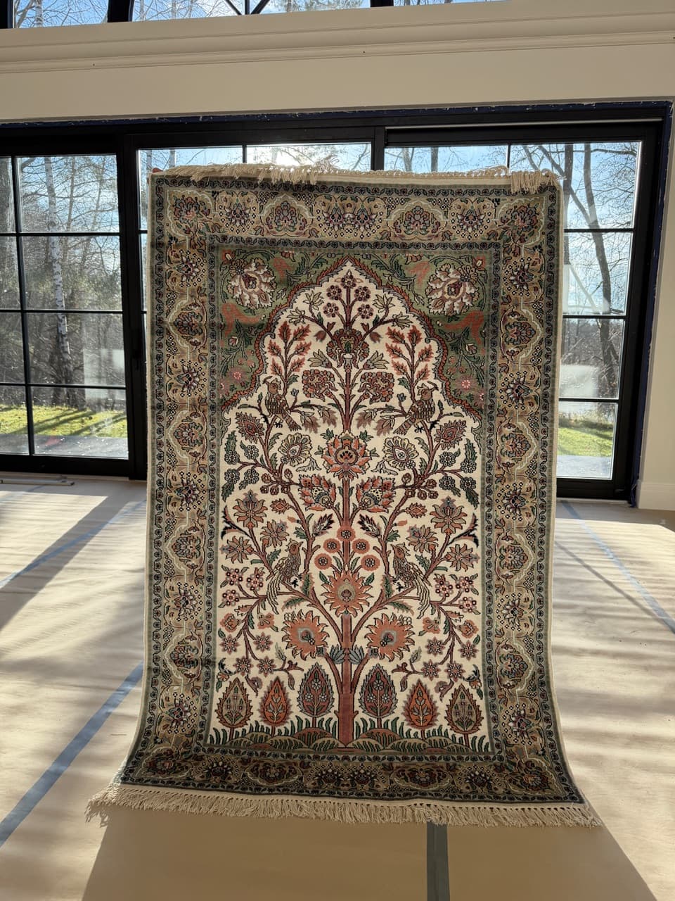 Rug Ghoum, 195x115 cm, ivory silk, India - 198235