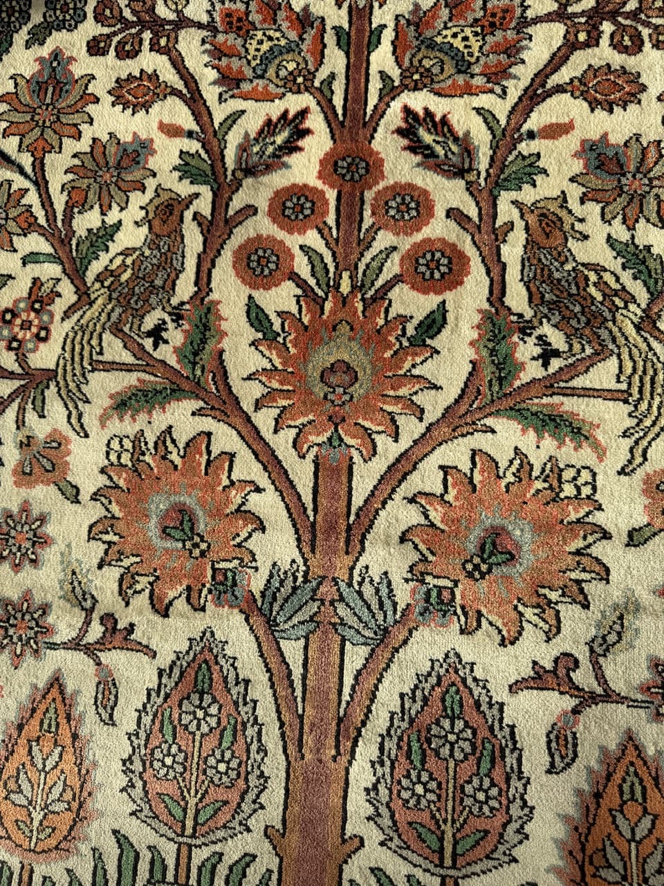 Rug Ghoum, 195x115 cm, ivory silk, India - 198249