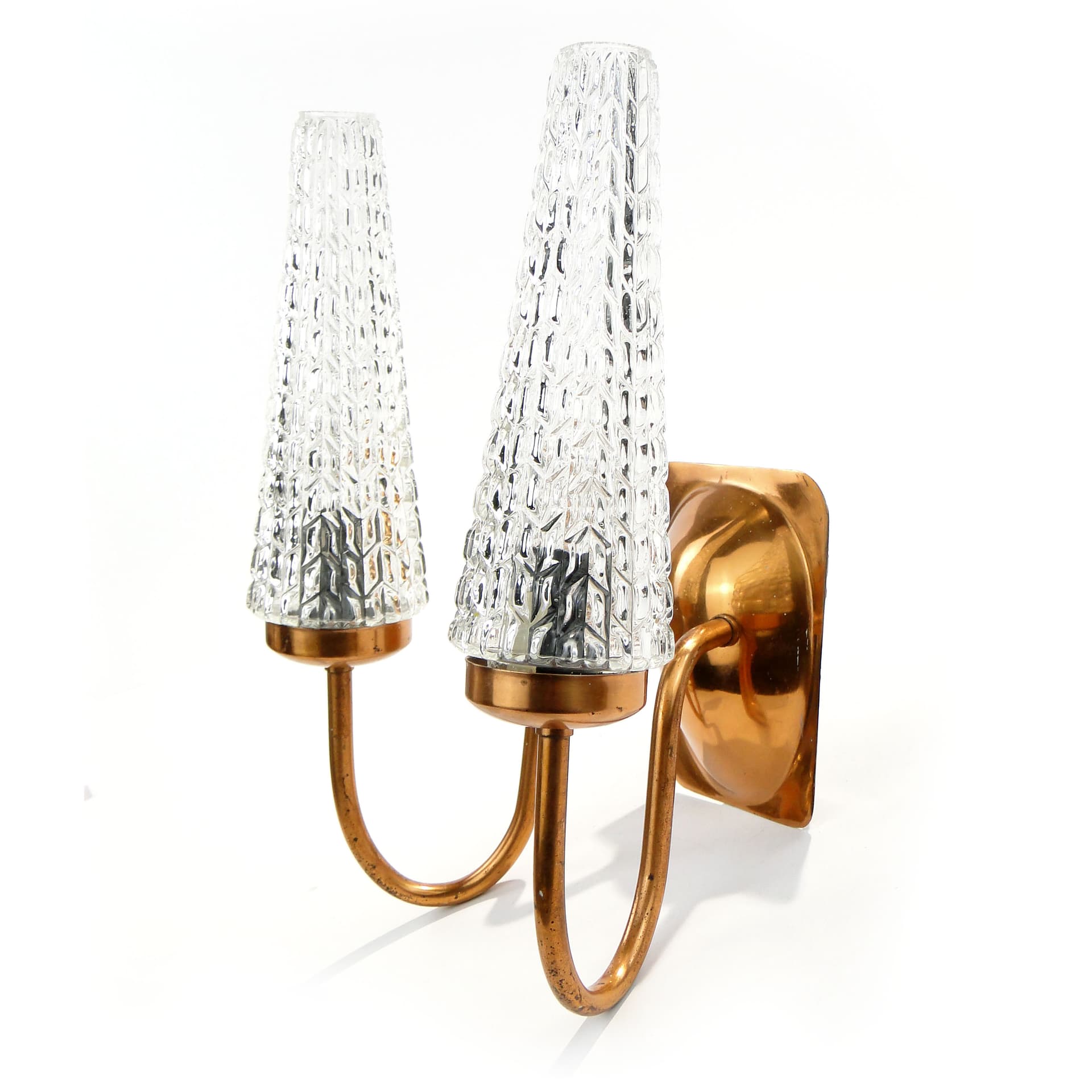 Kinkiet dwuramienny, złoty mosiądz, szkło transparentne, Polska, lata 70. - 1378