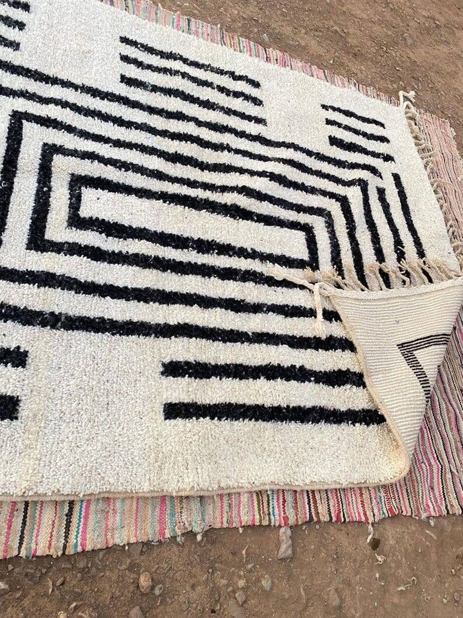 Handwoven rug 100x200 cm, wool, ivory, black, Morocco - 200355