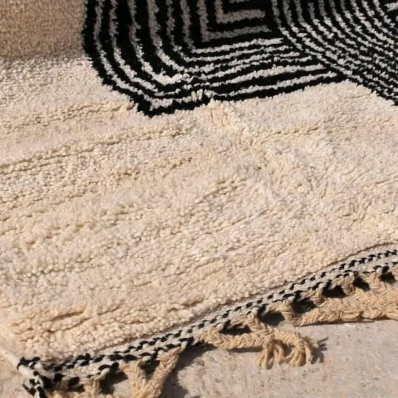 Hand-woven rug 150x250 cm, wool, ivory, black, Morocco - 199923