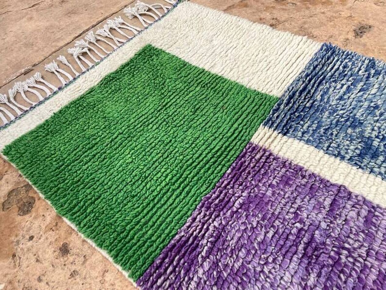 Ręcznie tkany dywan 200x300 cm, wełna, zielony, biały, fioletowy, niebieski, Maroko - 199897